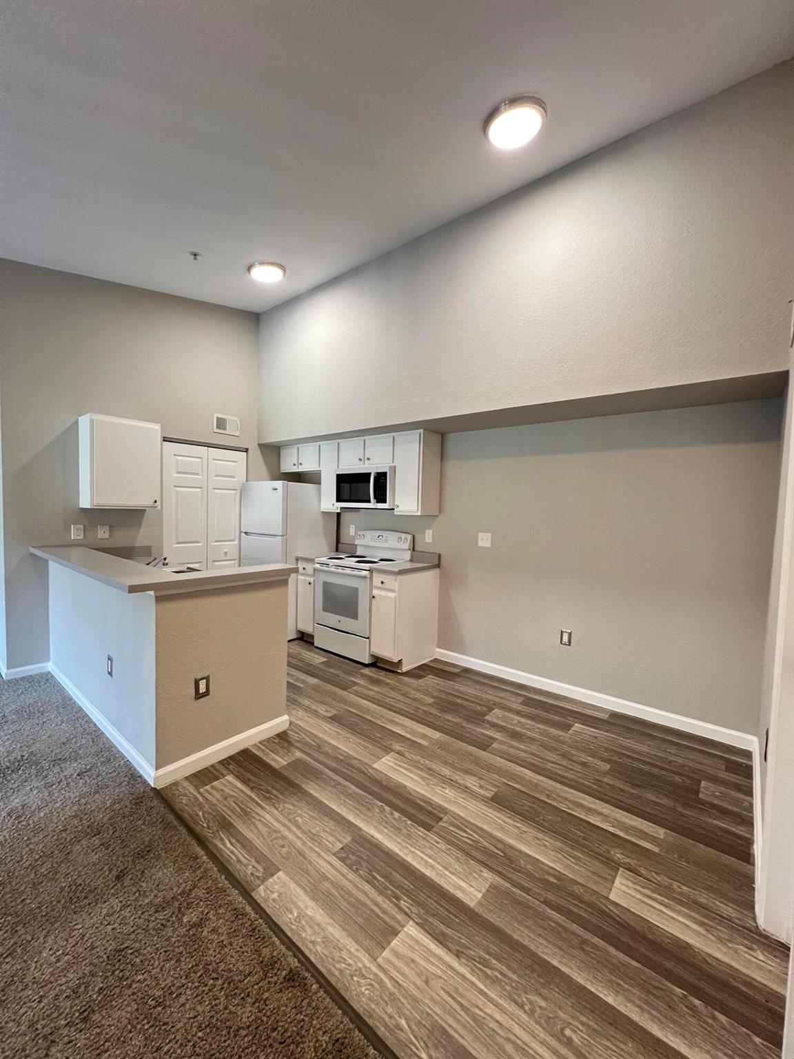 THE CLUB AT ST LUCIE WEST - Residential Lease