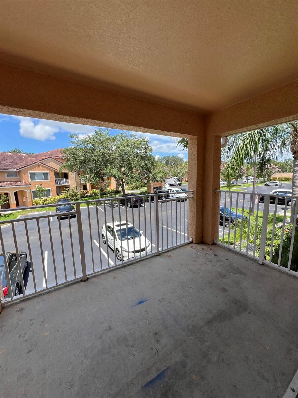 THE CLUB AT ST LUCIE WEST - Residential Lease