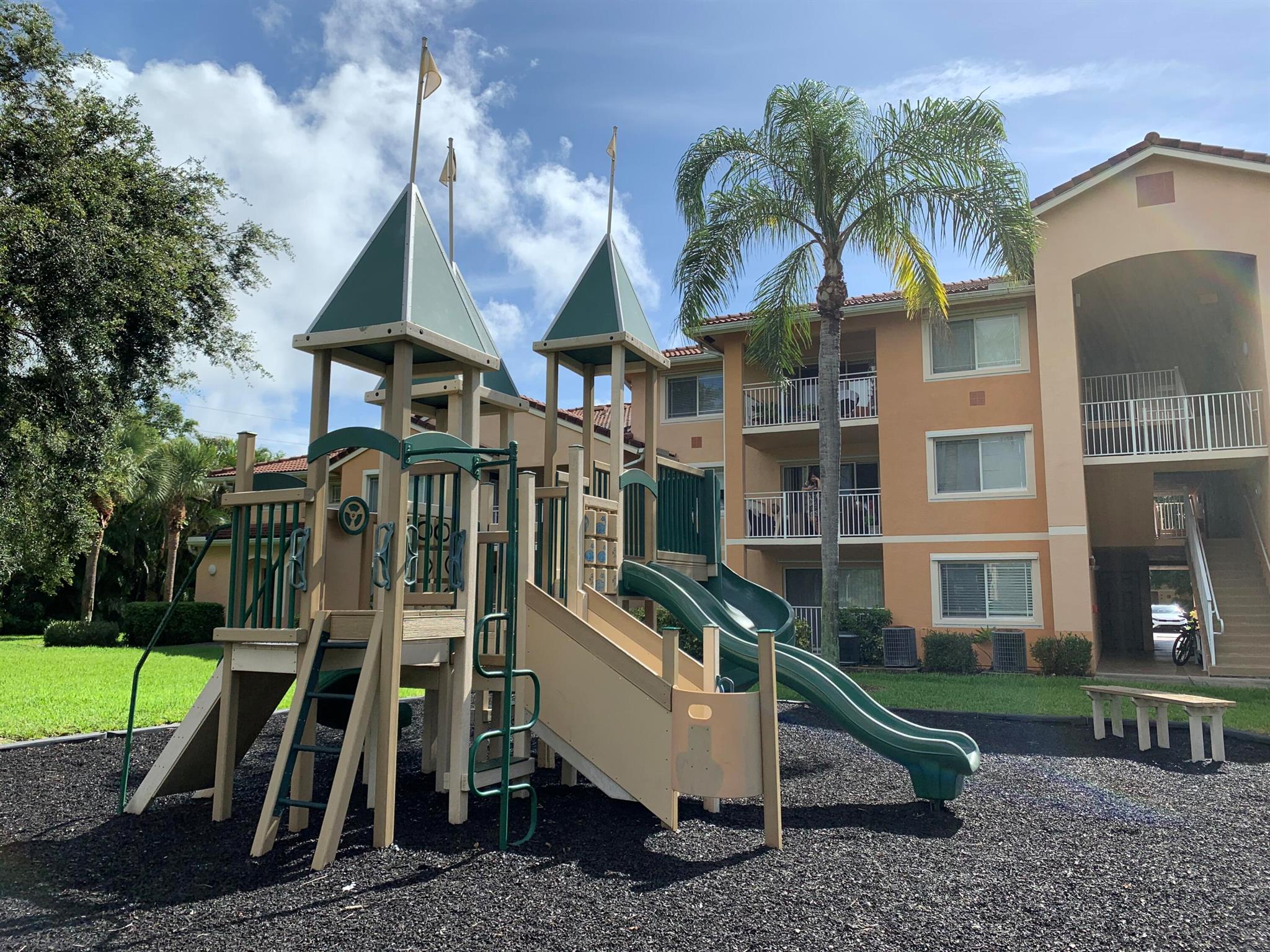 THE CLUB AT ST LUCIE WEST - Residential Lease