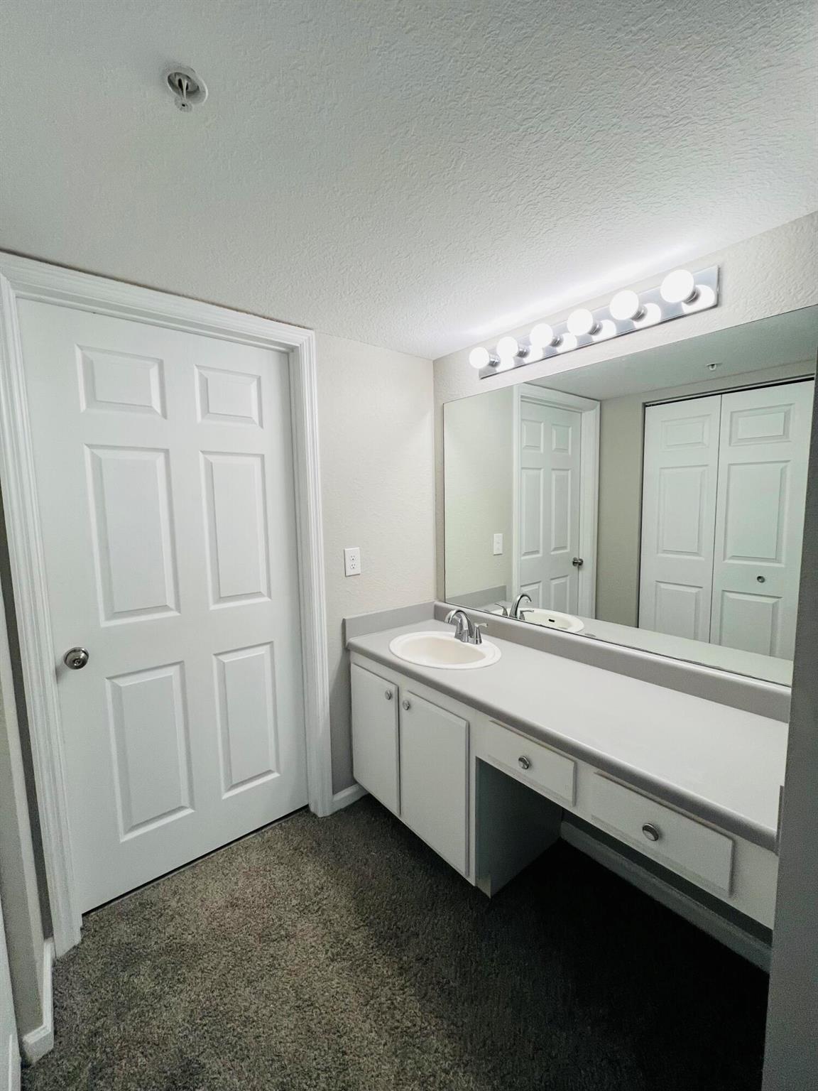 THE CLUB AT ST LUCIE WEST - Residential Lease