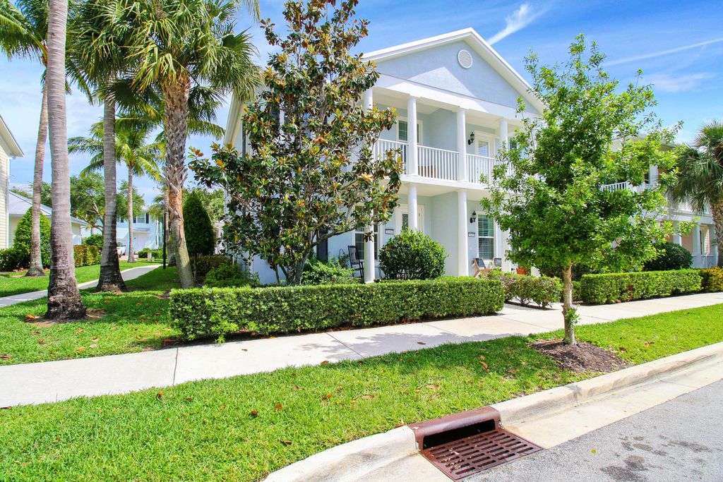 Photo of 1189 Islamorada Drive, Jupiter, FL 33458 (MLS # R10986015)