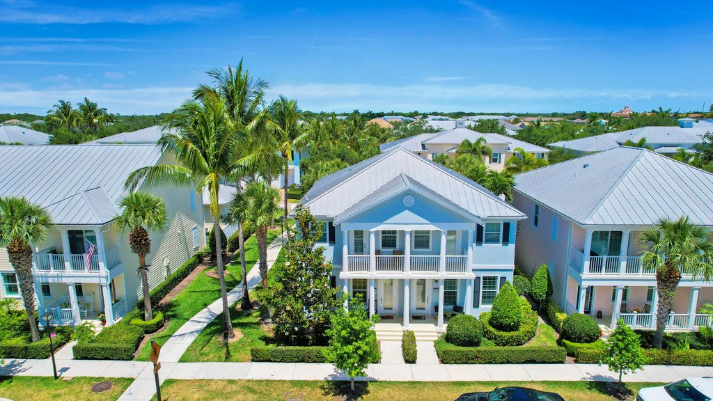 Photo of 1189 Islamorada Drive, Jupiter, FL 33458 (MLS # R10986015)