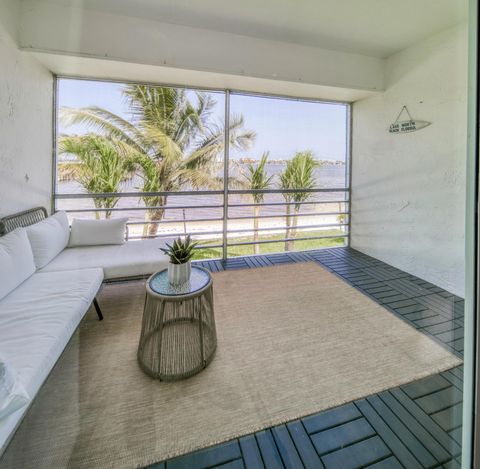 1428 S Lakeside Drive 31 Lake Worth Beach FL 33460