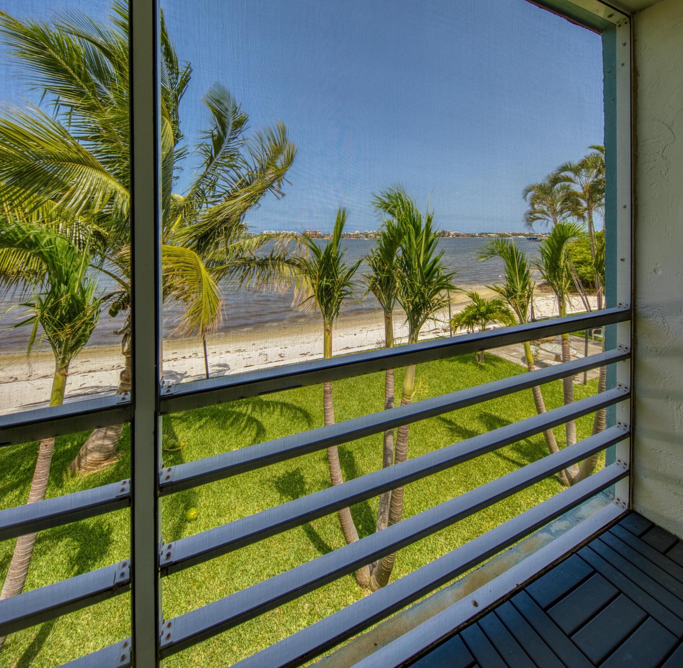 1428 S Lakeside Drive 31