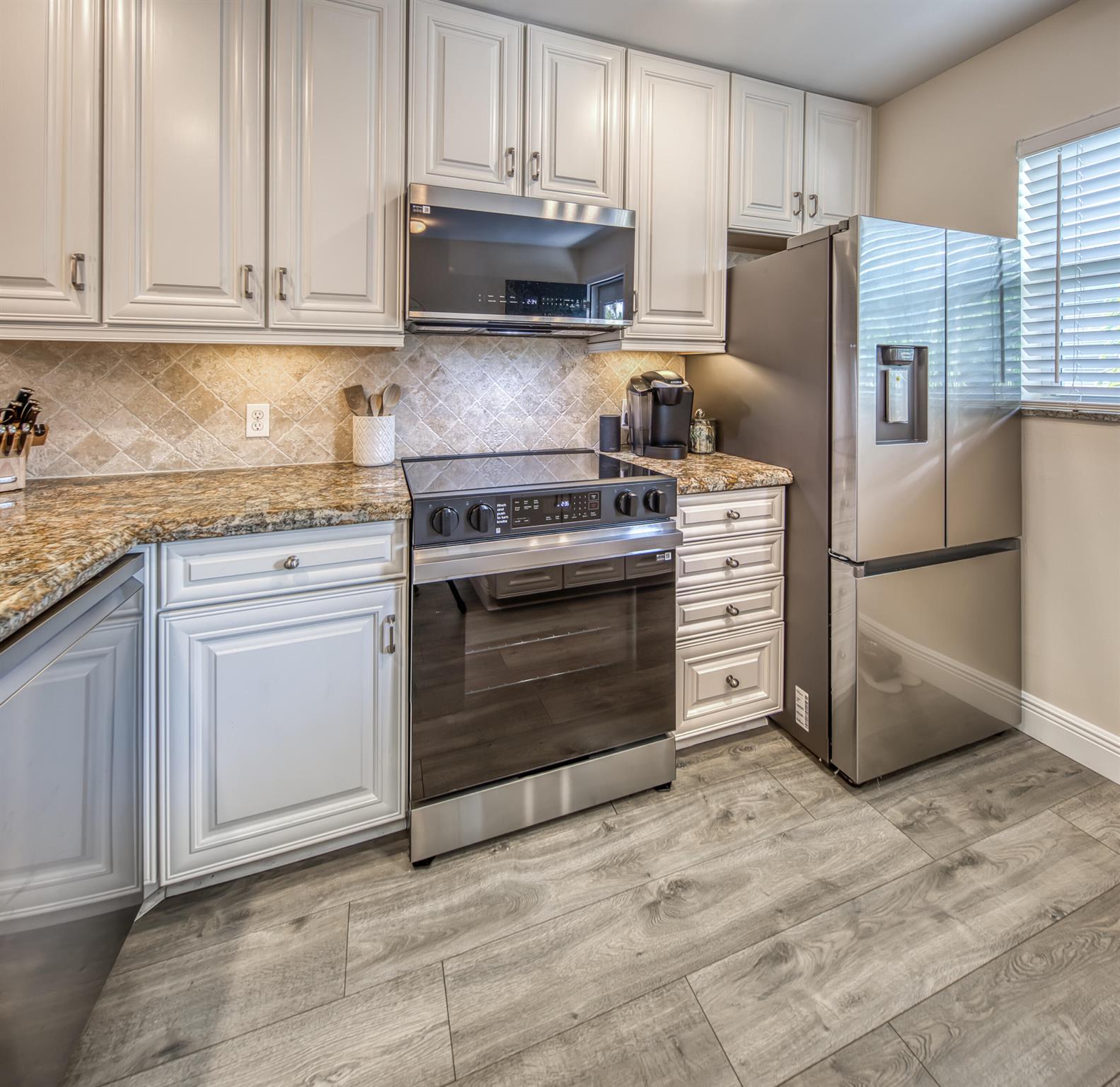 Ken Lee Gardens - Residential