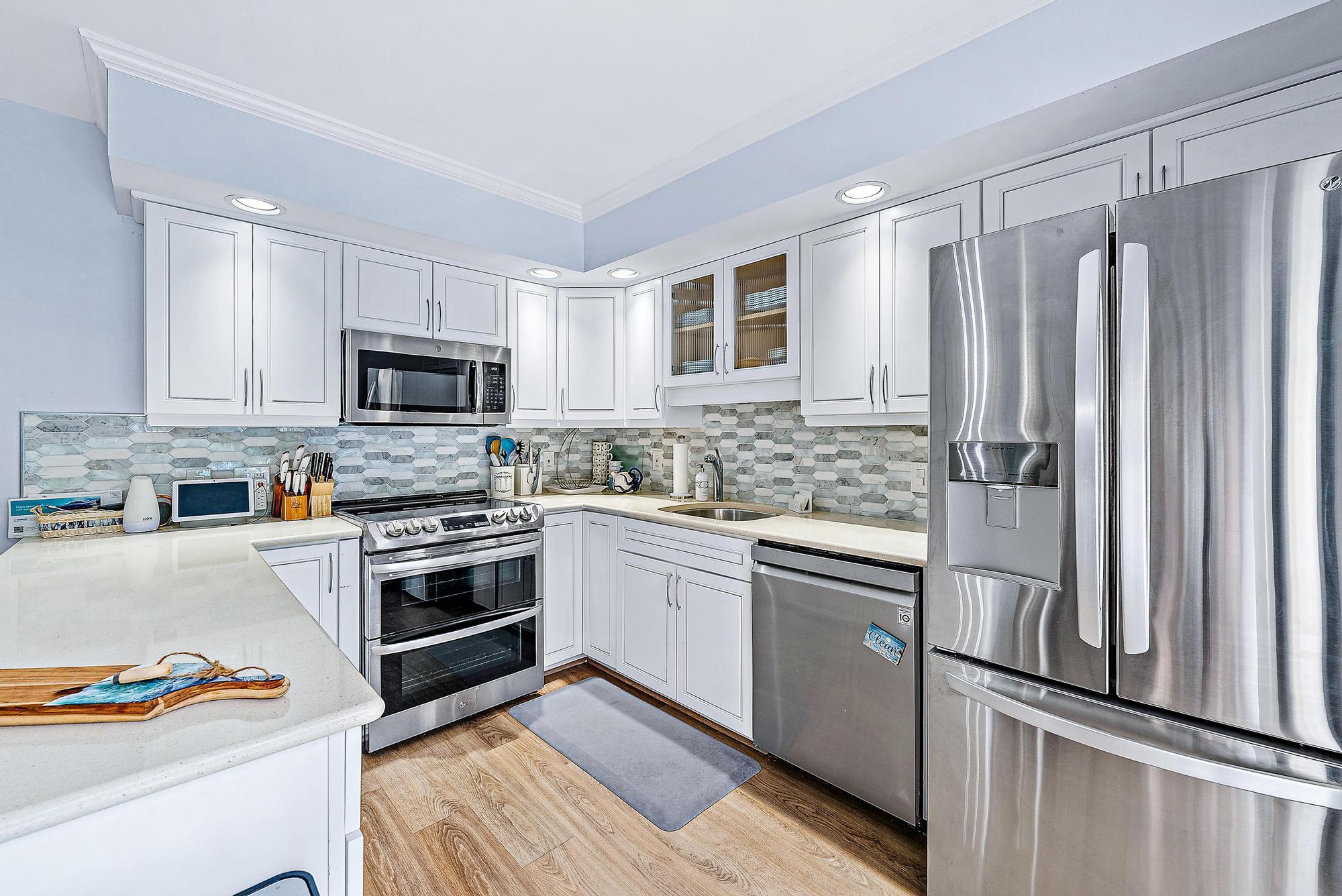 OCEAN COVE - Residential