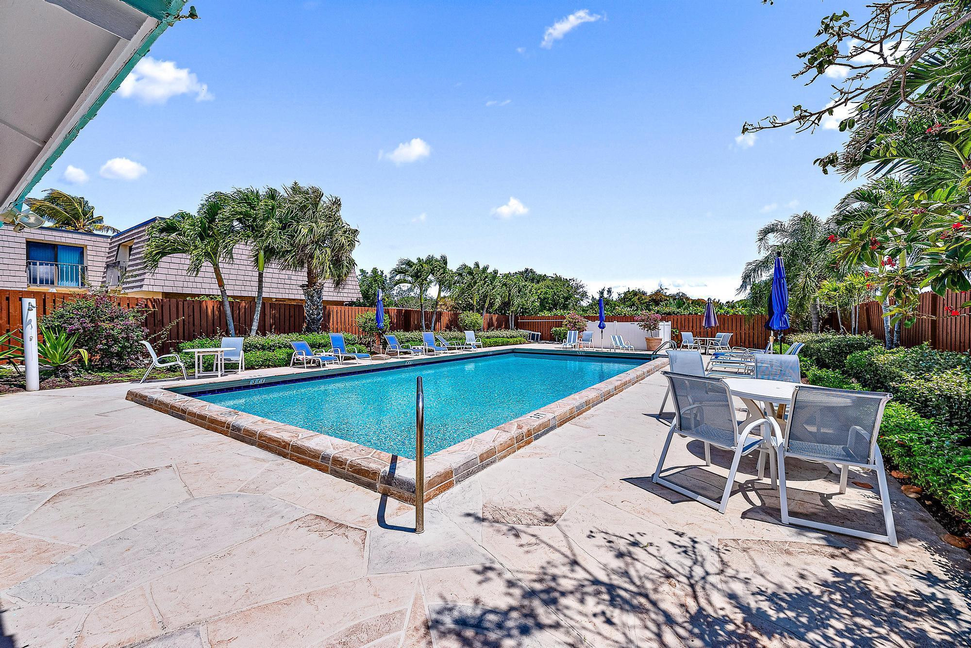 OCEAN COVE - Residential