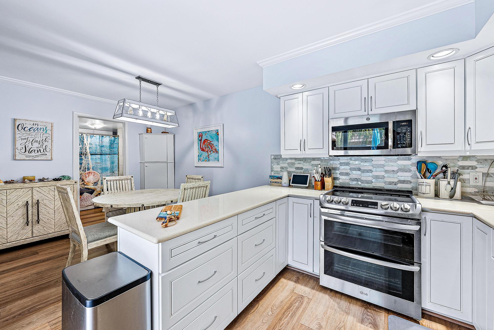 OCEAN COVE - Residential