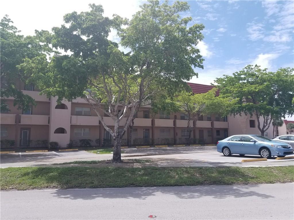 Sunrise Lakes Phase I - Residential