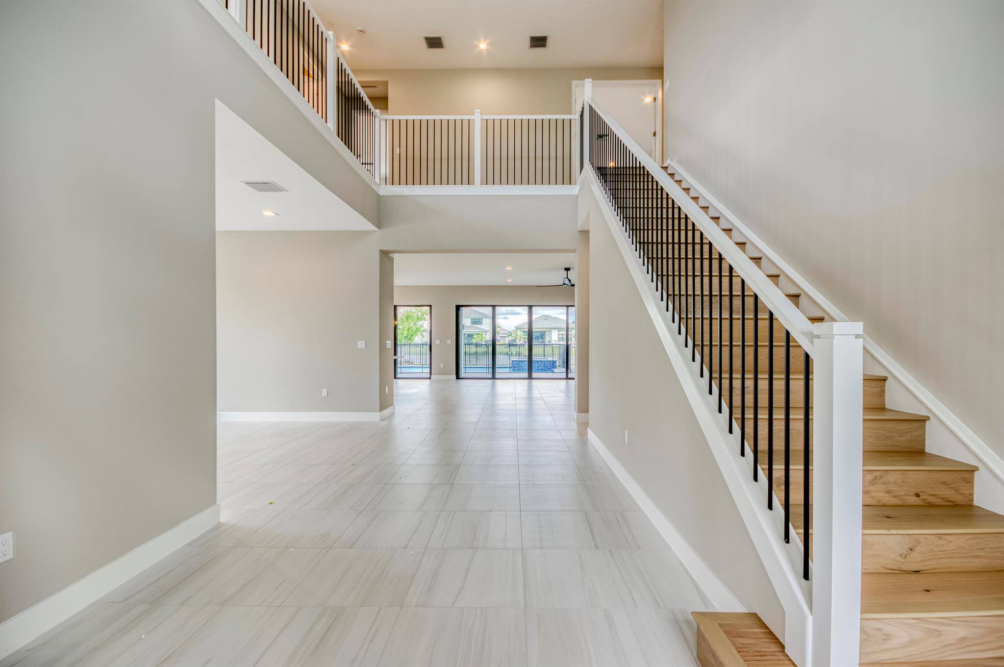 10014 Skyloft Street