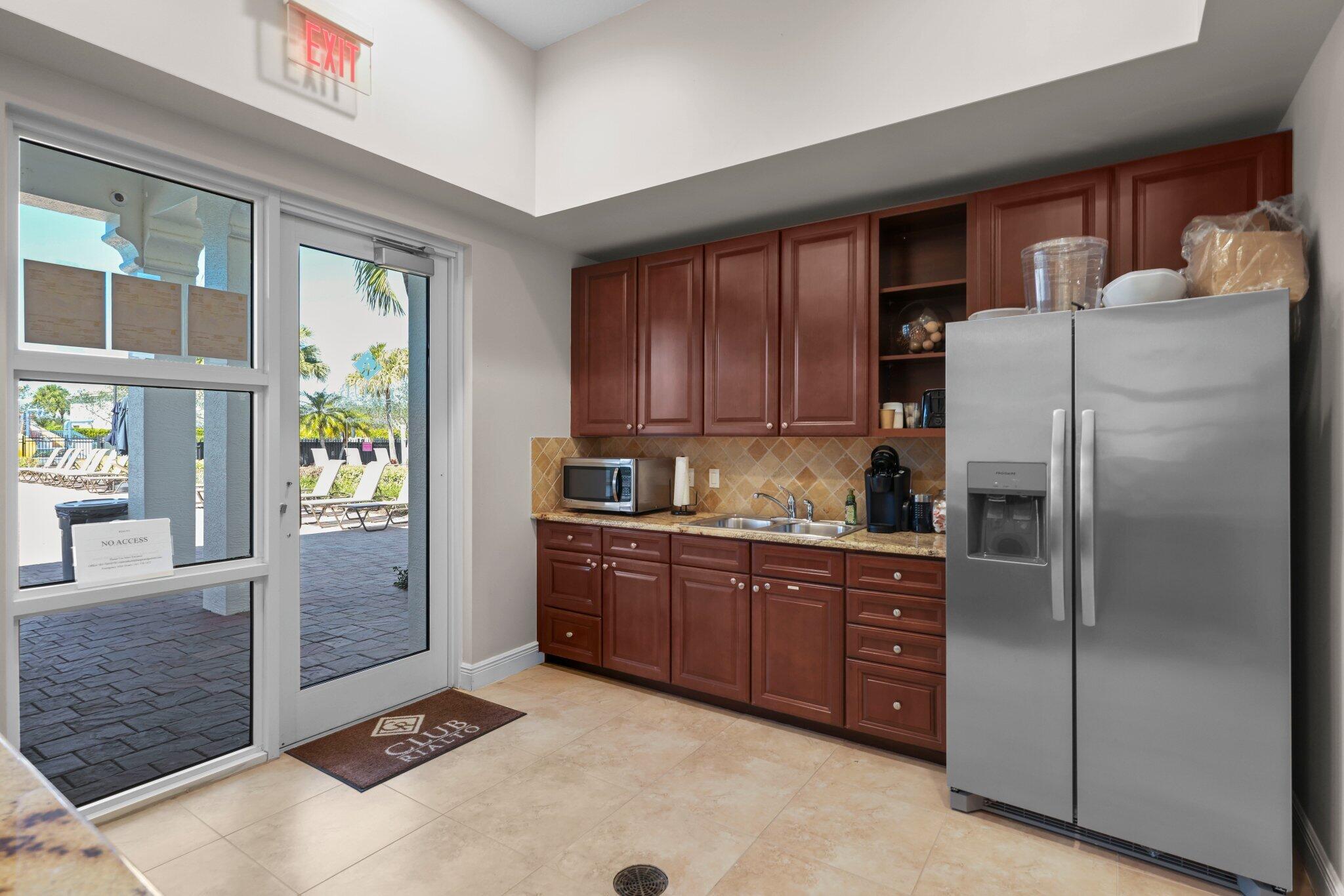 LOXAHATCHEE RESERVE NORTH
Rialto - Residential