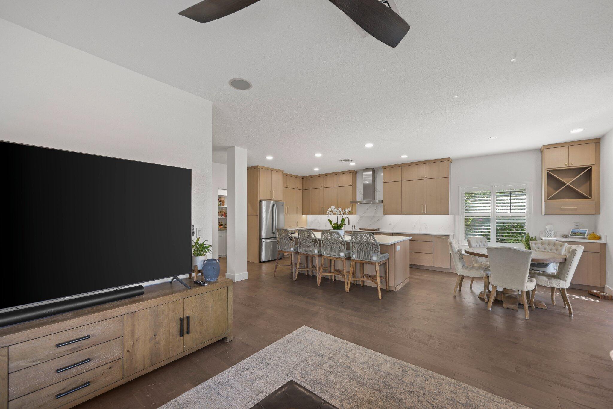 LOXAHATCHEE RESERVE NORTH
Rialto - Residential