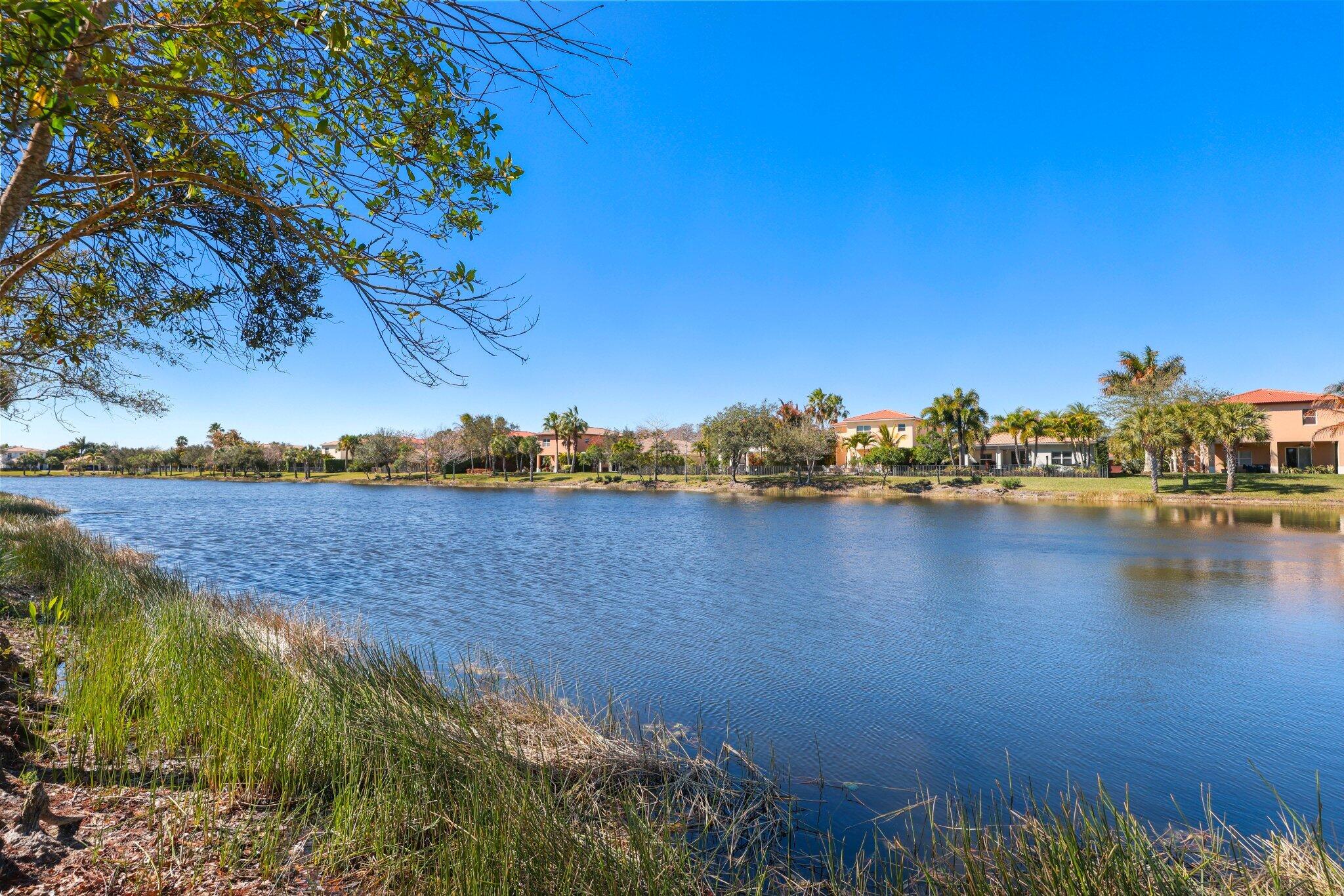 LOXAHATCHEE RESERVE NORTH
Rialto - Residential