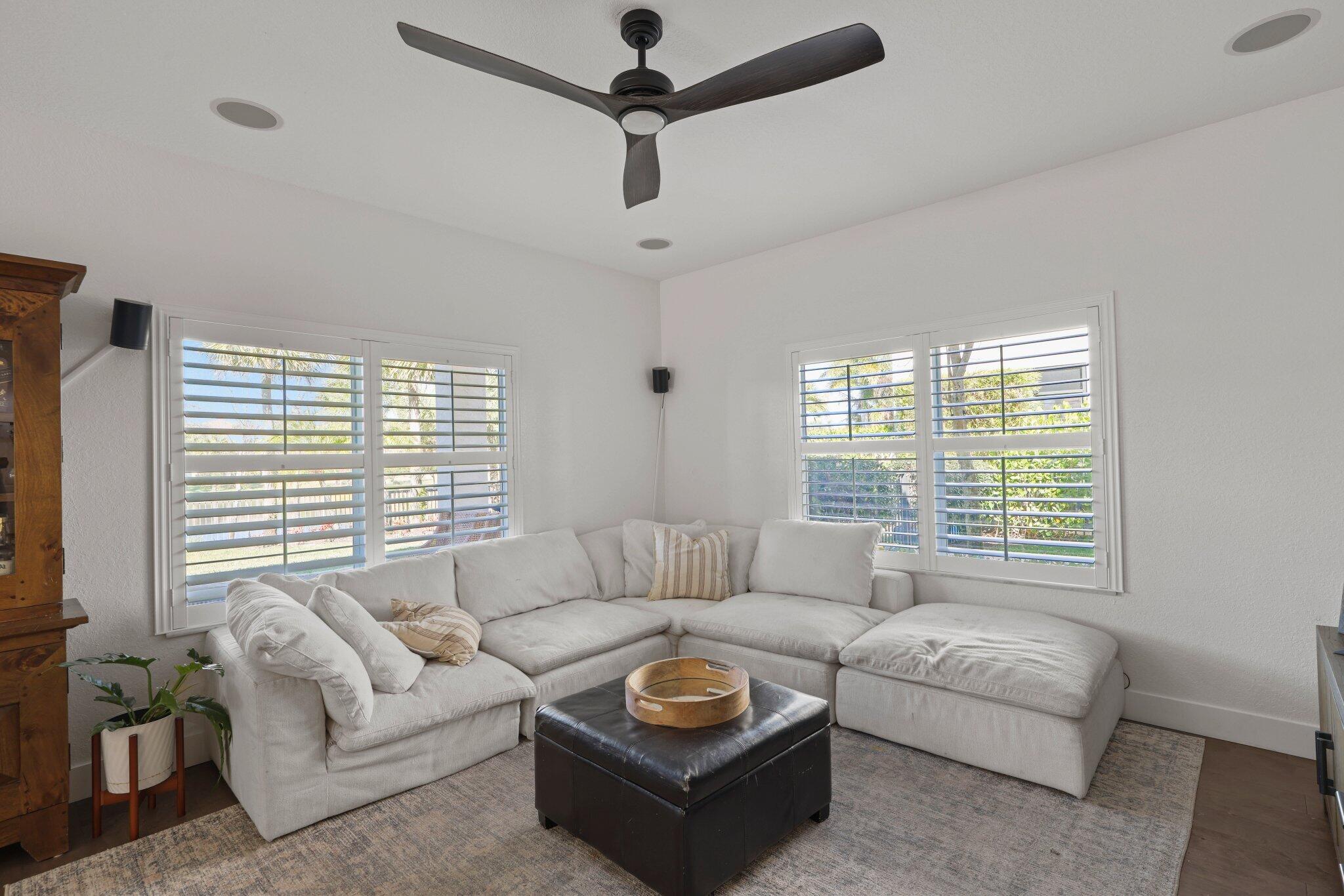 LOXAHATCHEE RESERVE NORTH
Rialto - Residential