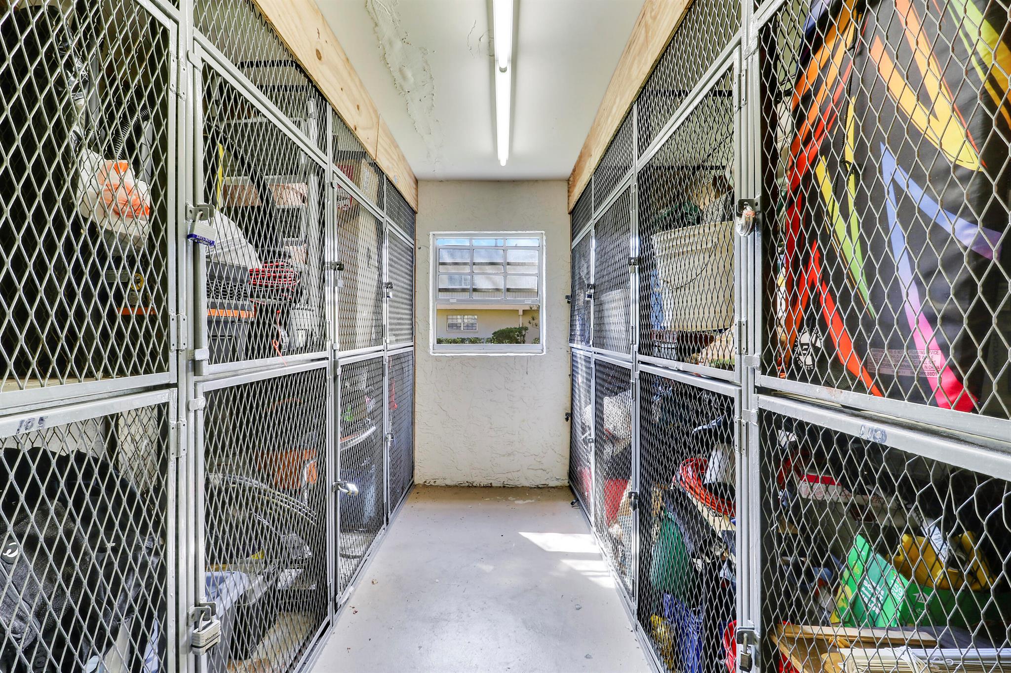 LAKEVIEW GREENS CONDO 1 - Residential