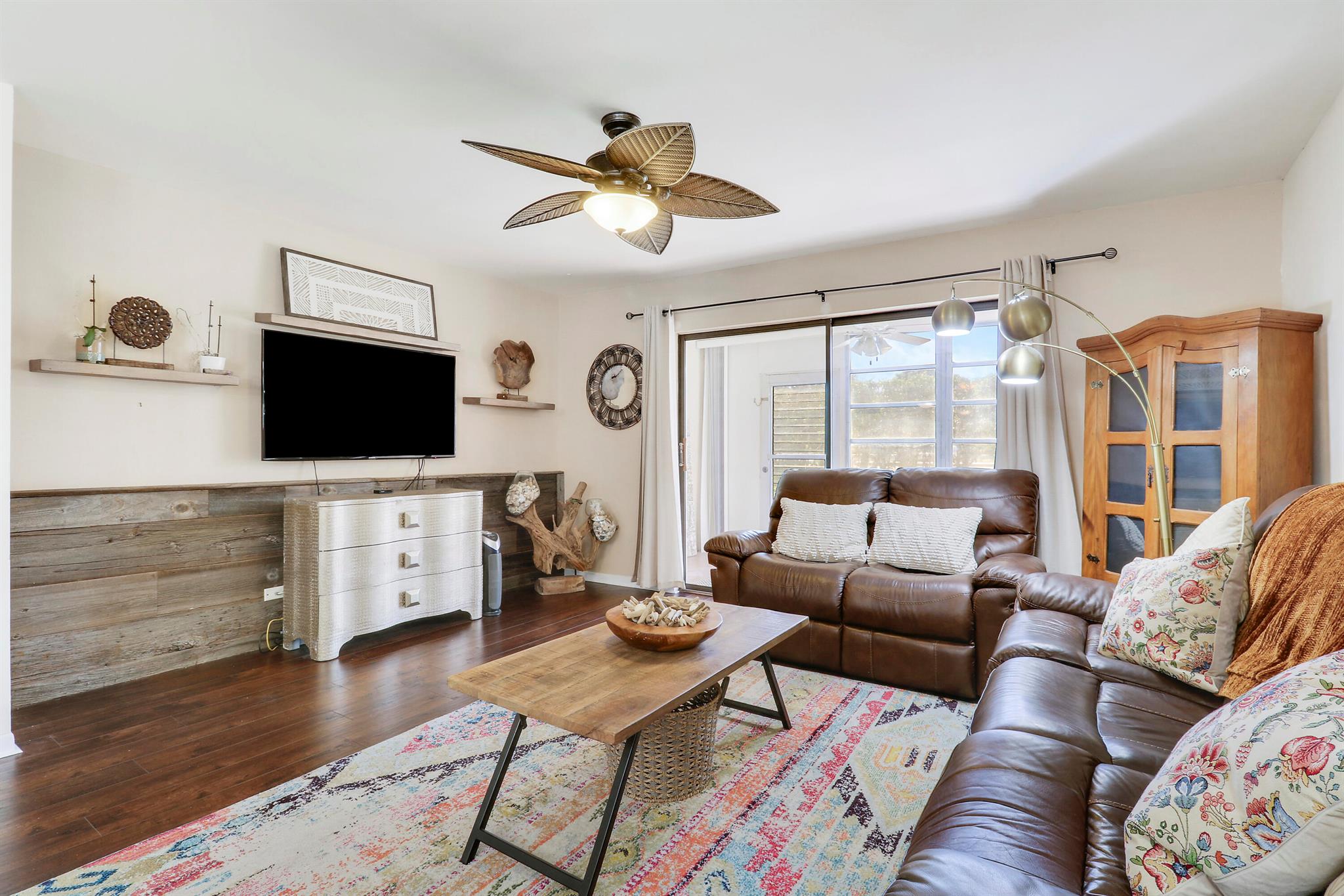 LAKEVIEW GREENS CONDO 1 - Residential