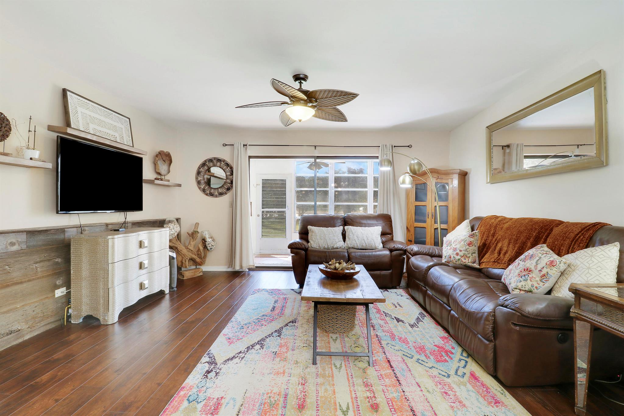 LAKEVIEW GREENS CONDO 1 - Residential