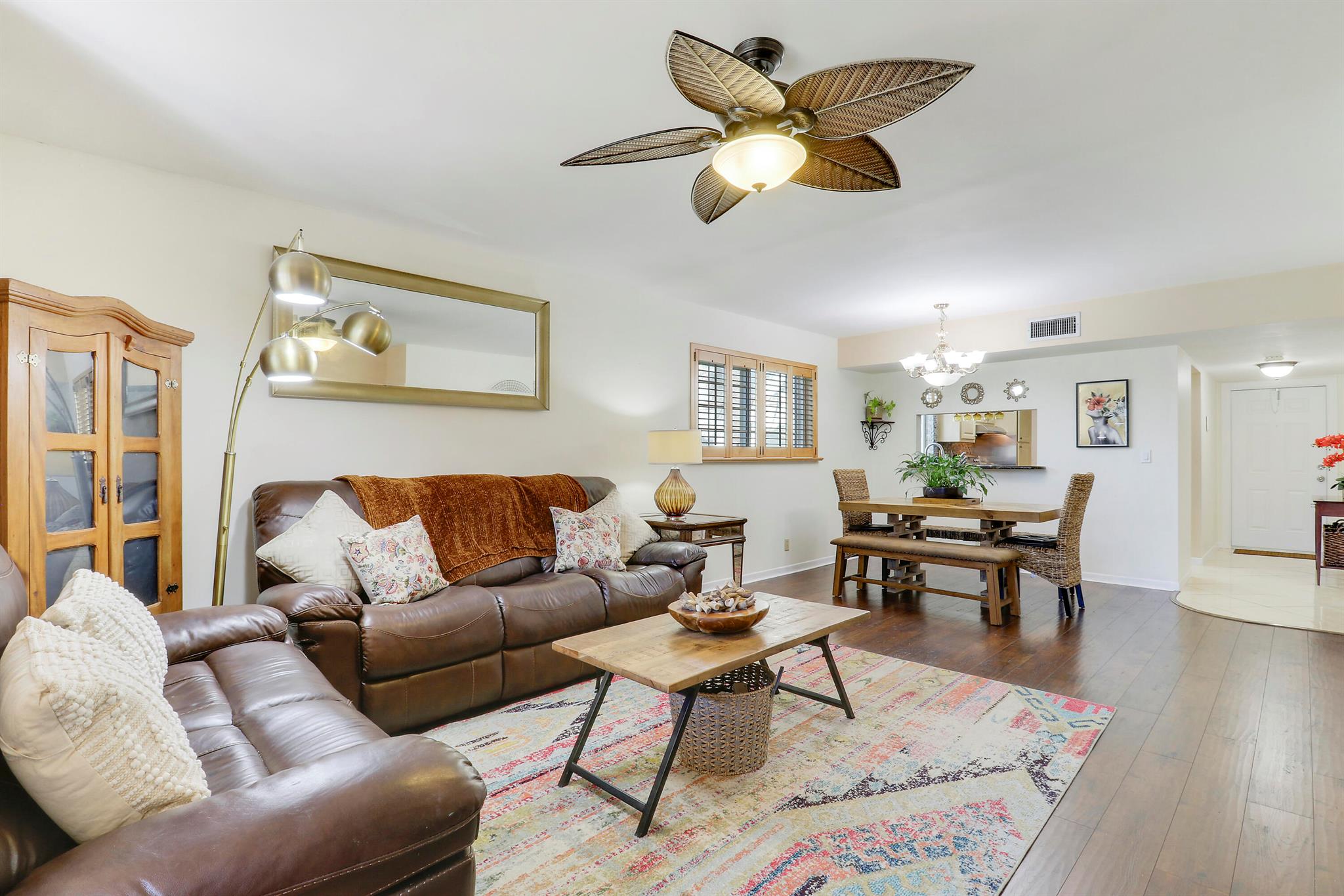 LAKEVIEW GREENS CONDO 1 - Residential