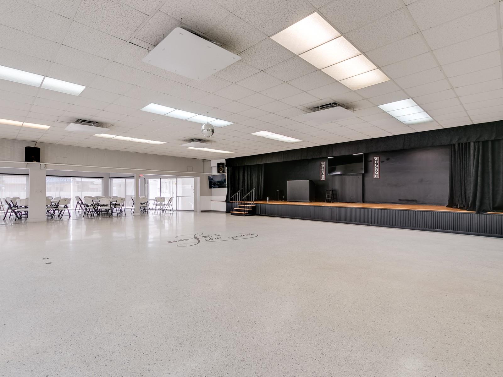 ROLEN LAKE - Residential