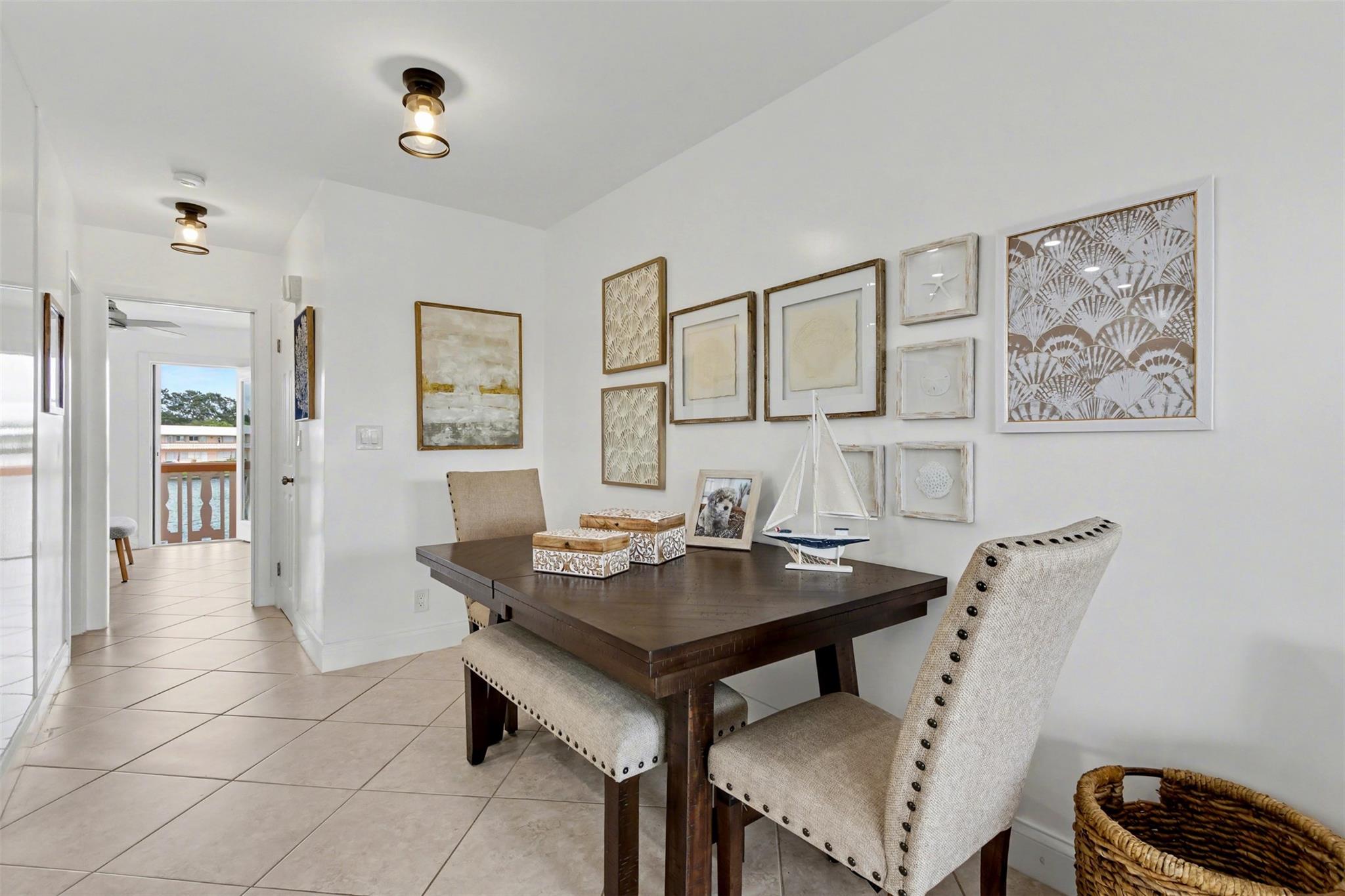 ROLEN LAKE - Residential