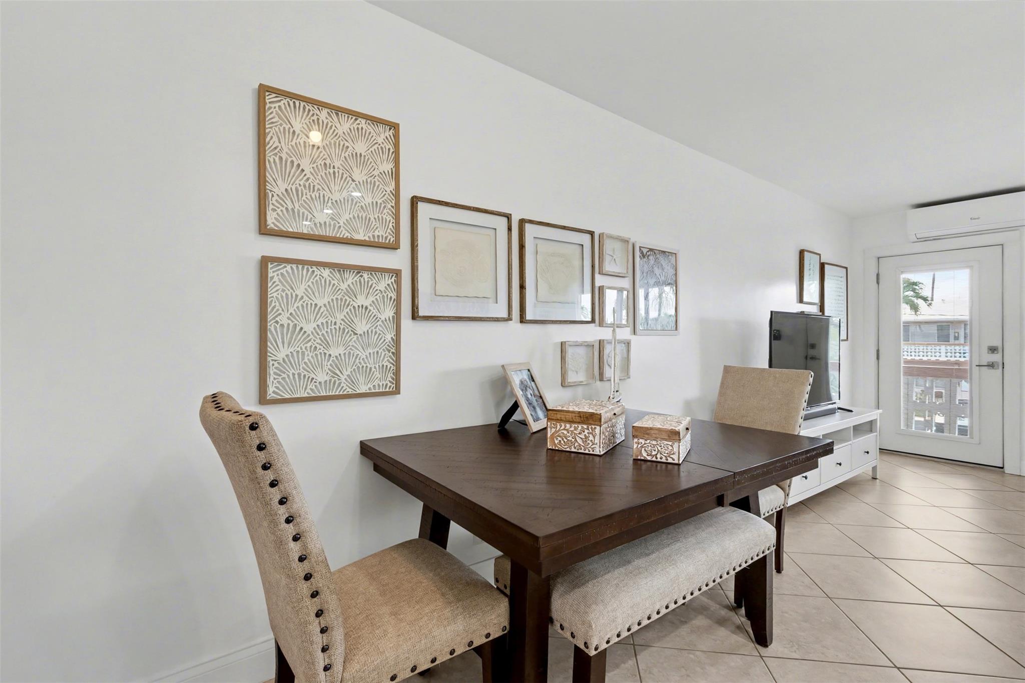 ROLEN LAKE - Residential