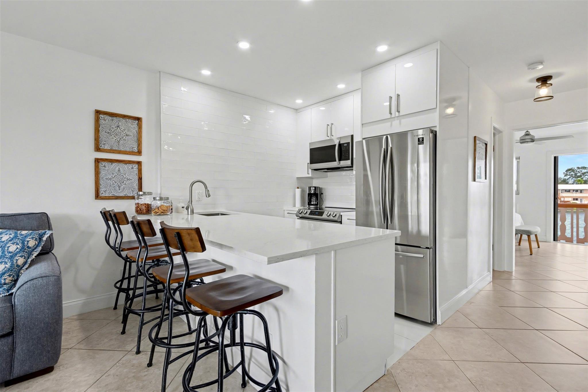 ROLEN LAKE - Residential