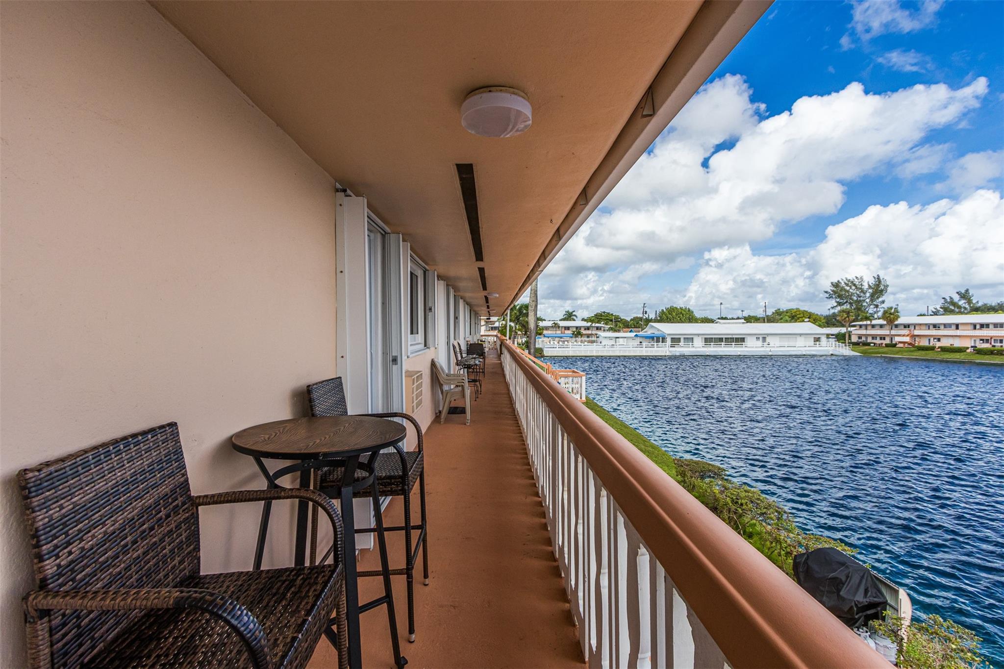 ROLEN LAKE - Residential