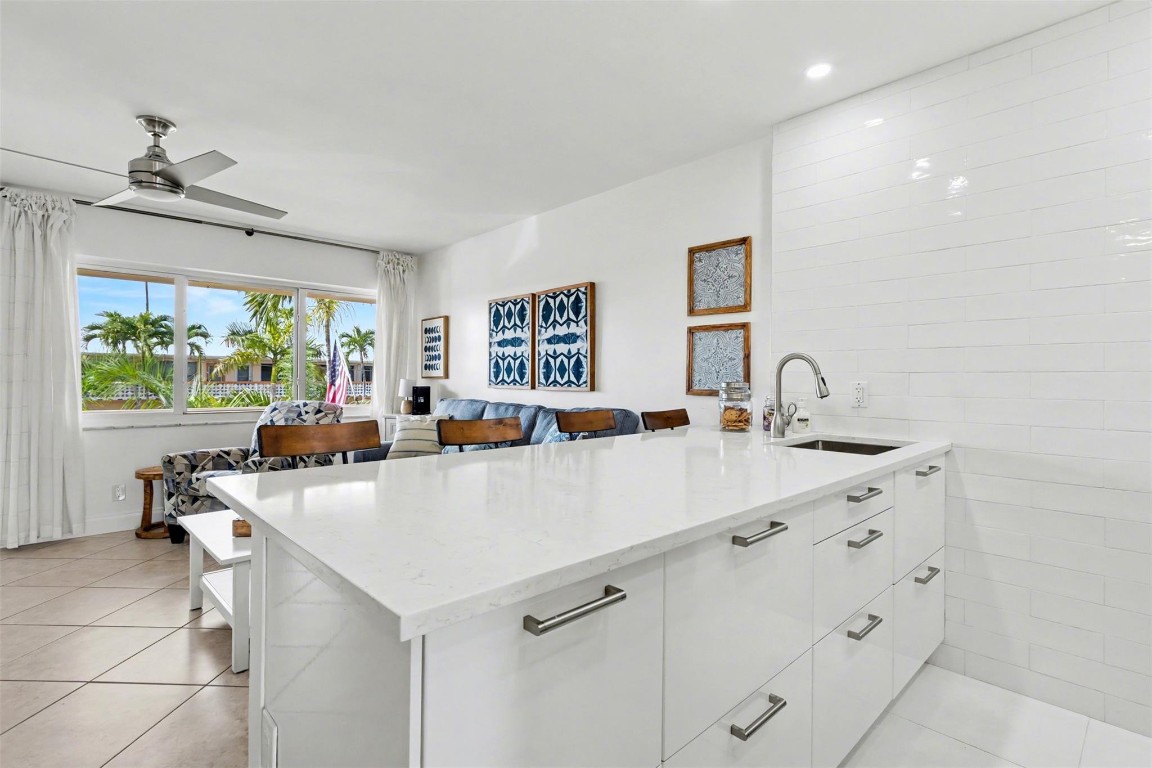 ROLEN LAKE - Residential