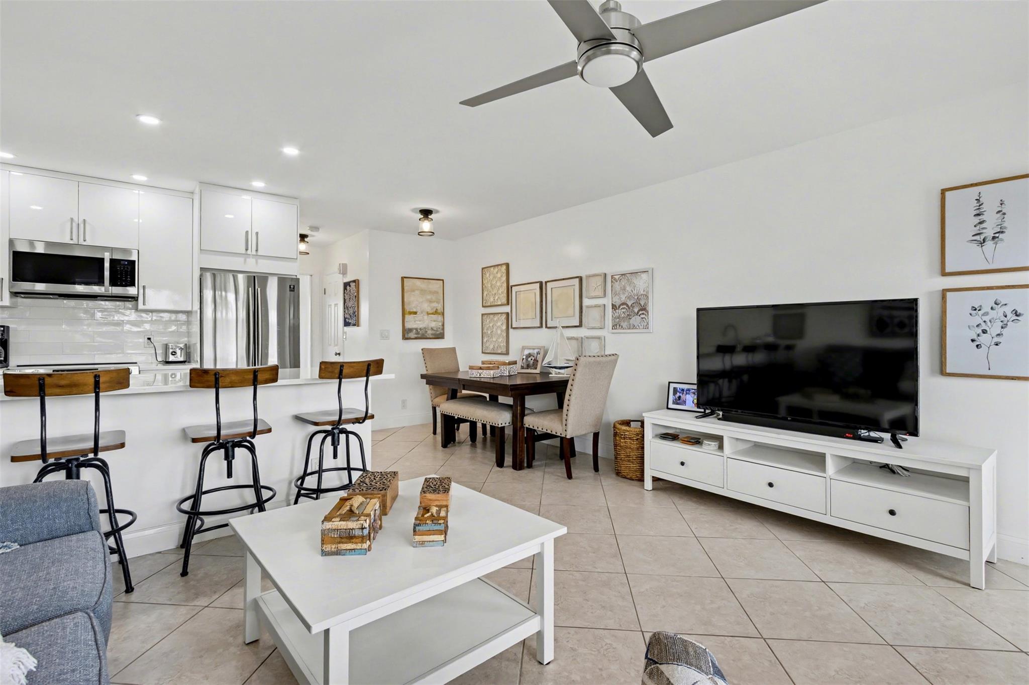 ROLEN LAKE - Residential