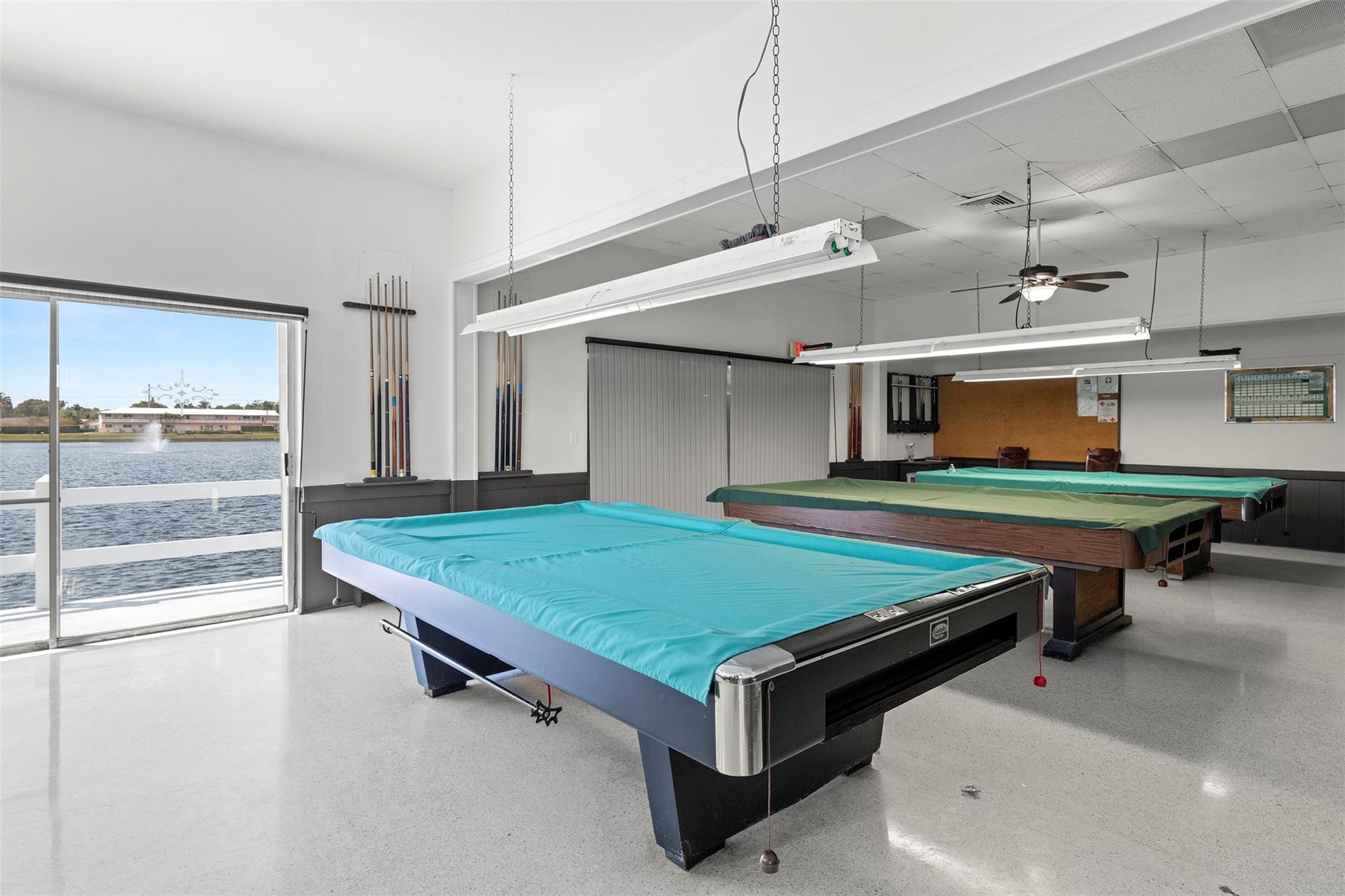 ROLEN LAKE - Residential