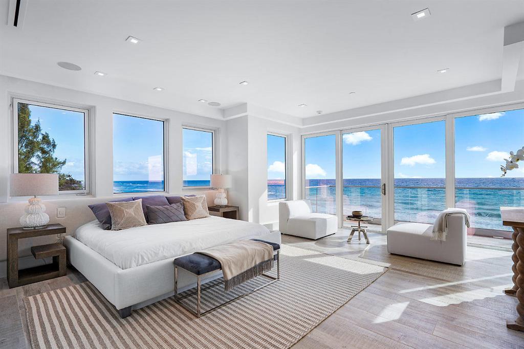 YACHT HOUSE CONDO - Residential