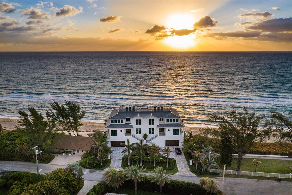 YACHT HOUSE CONDO - Residential