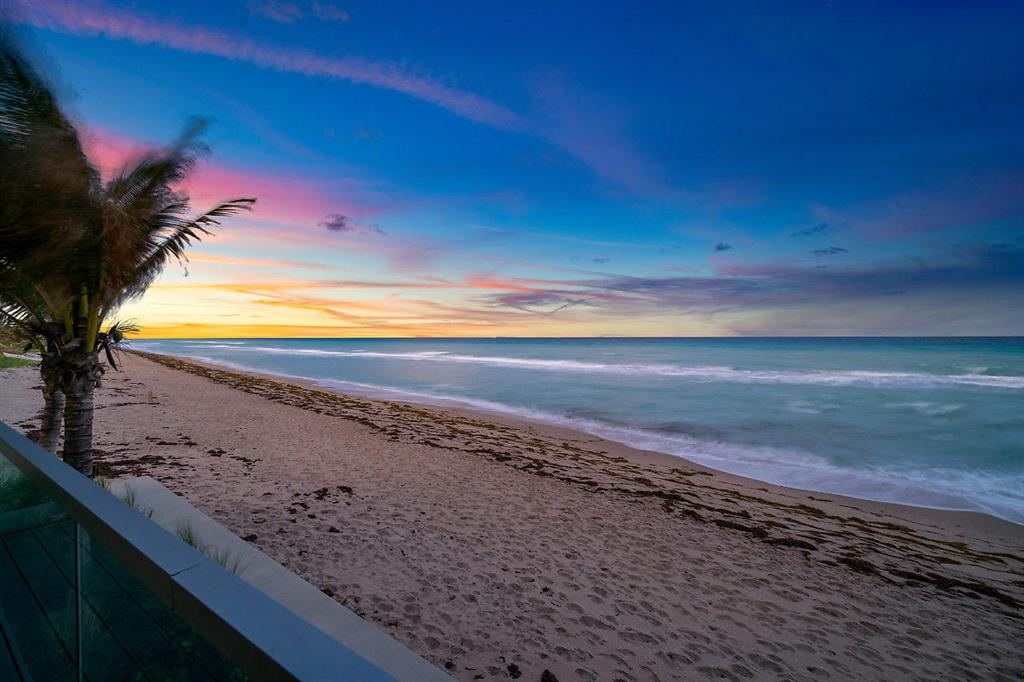 YACHT HOUSE CONDO - Residential