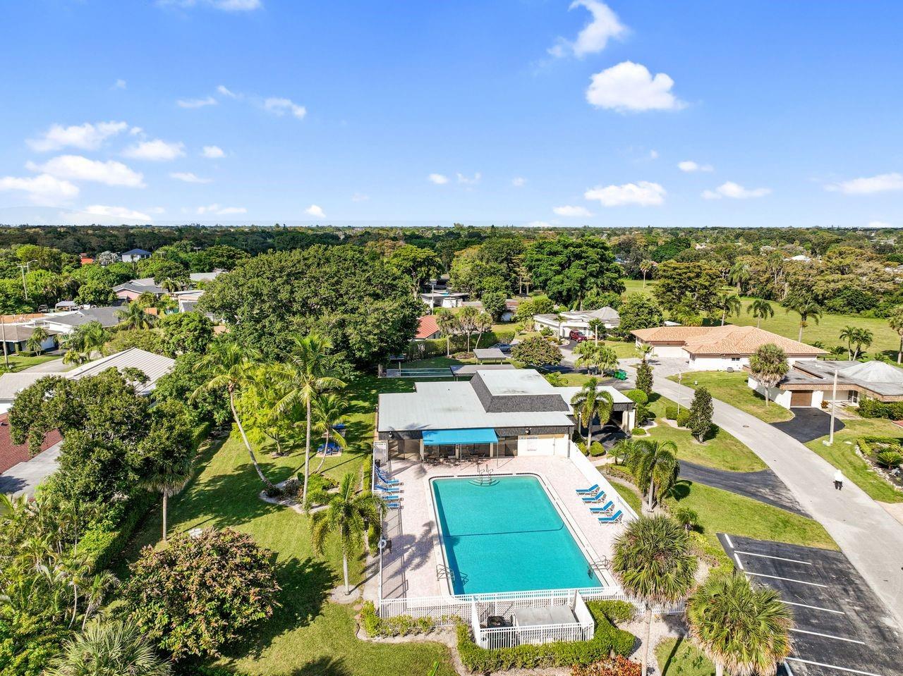 Woodlands Sec Eight 67-42 - Residential