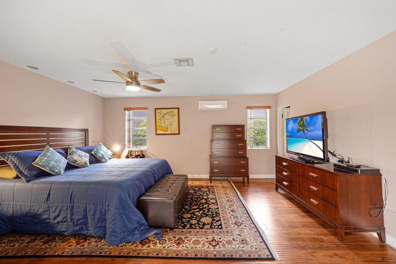 Woodlands Sec Eight 67-42 - Residential