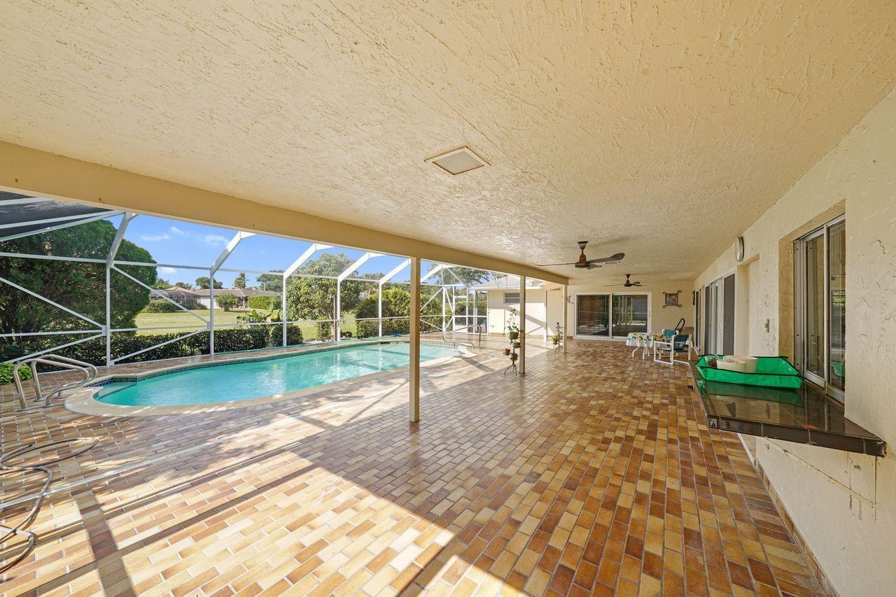 Woodlands Sec Eight 67-42 - Residential