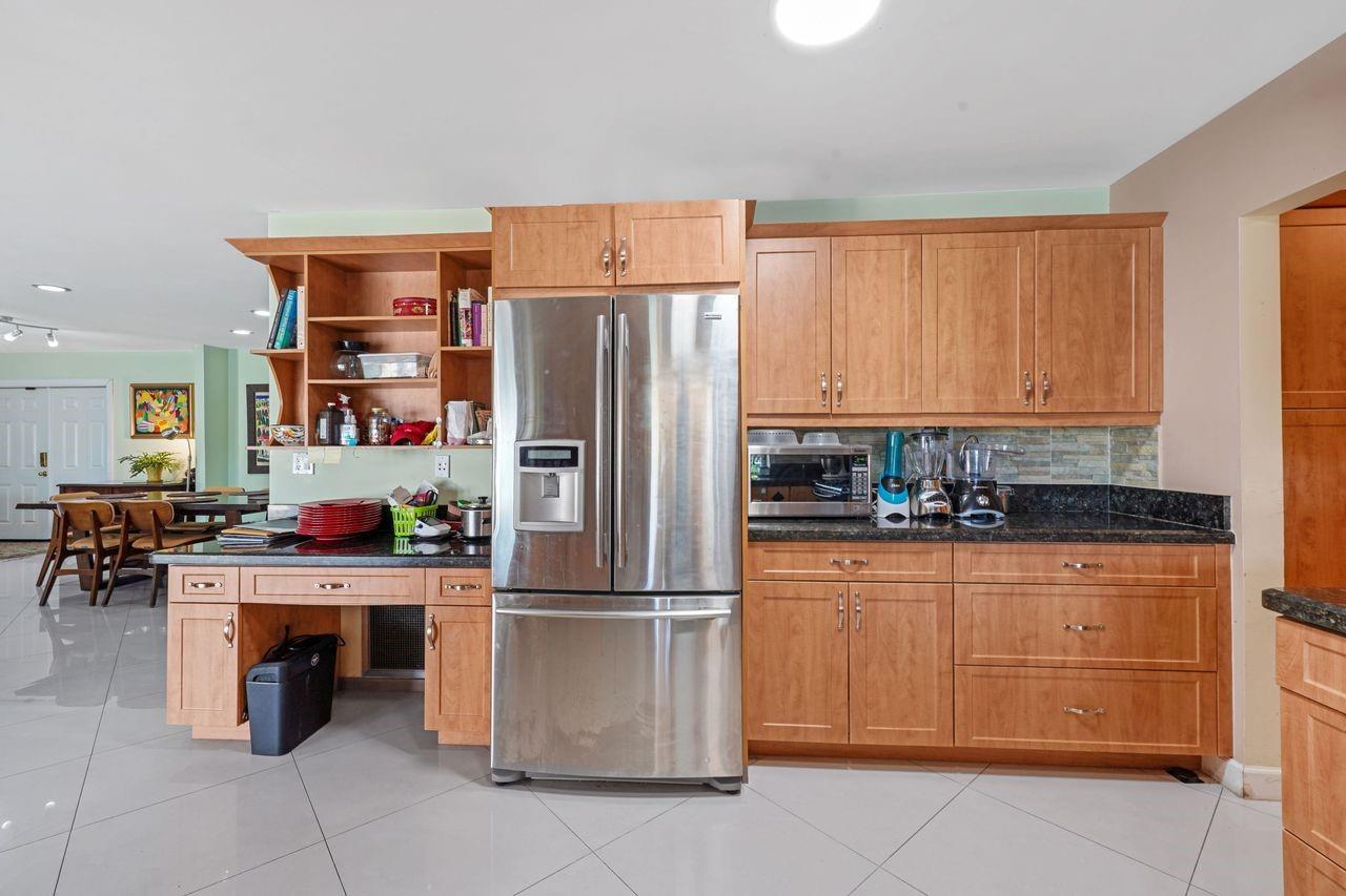 Woodlands Sec Eight 67-42 - Residential