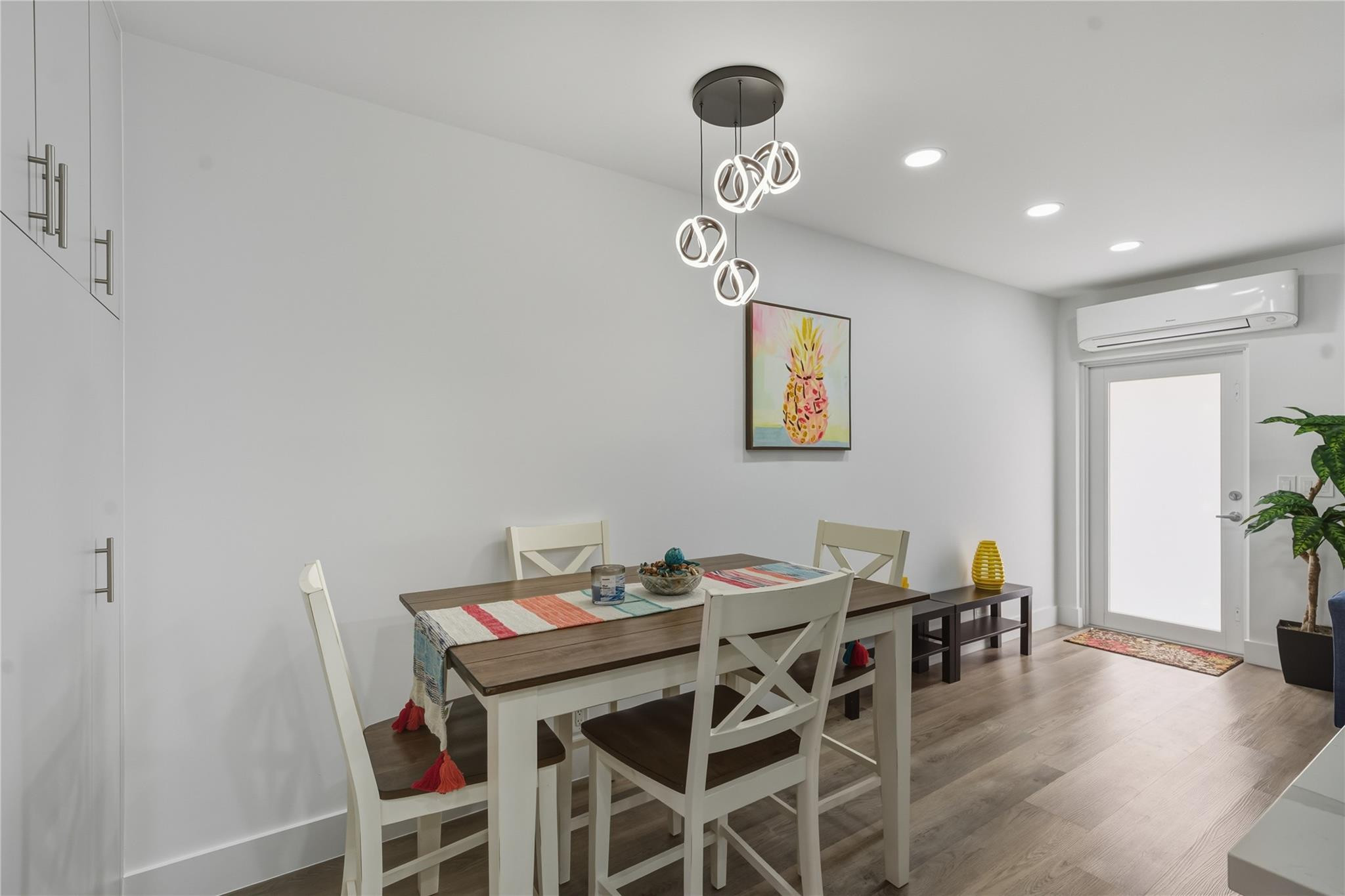 ROLEN LAKE GARDENS - Residential