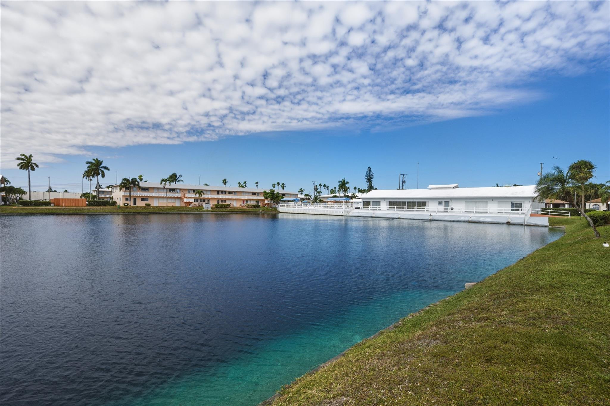 ROLEN LAKE GARDENS - Residential