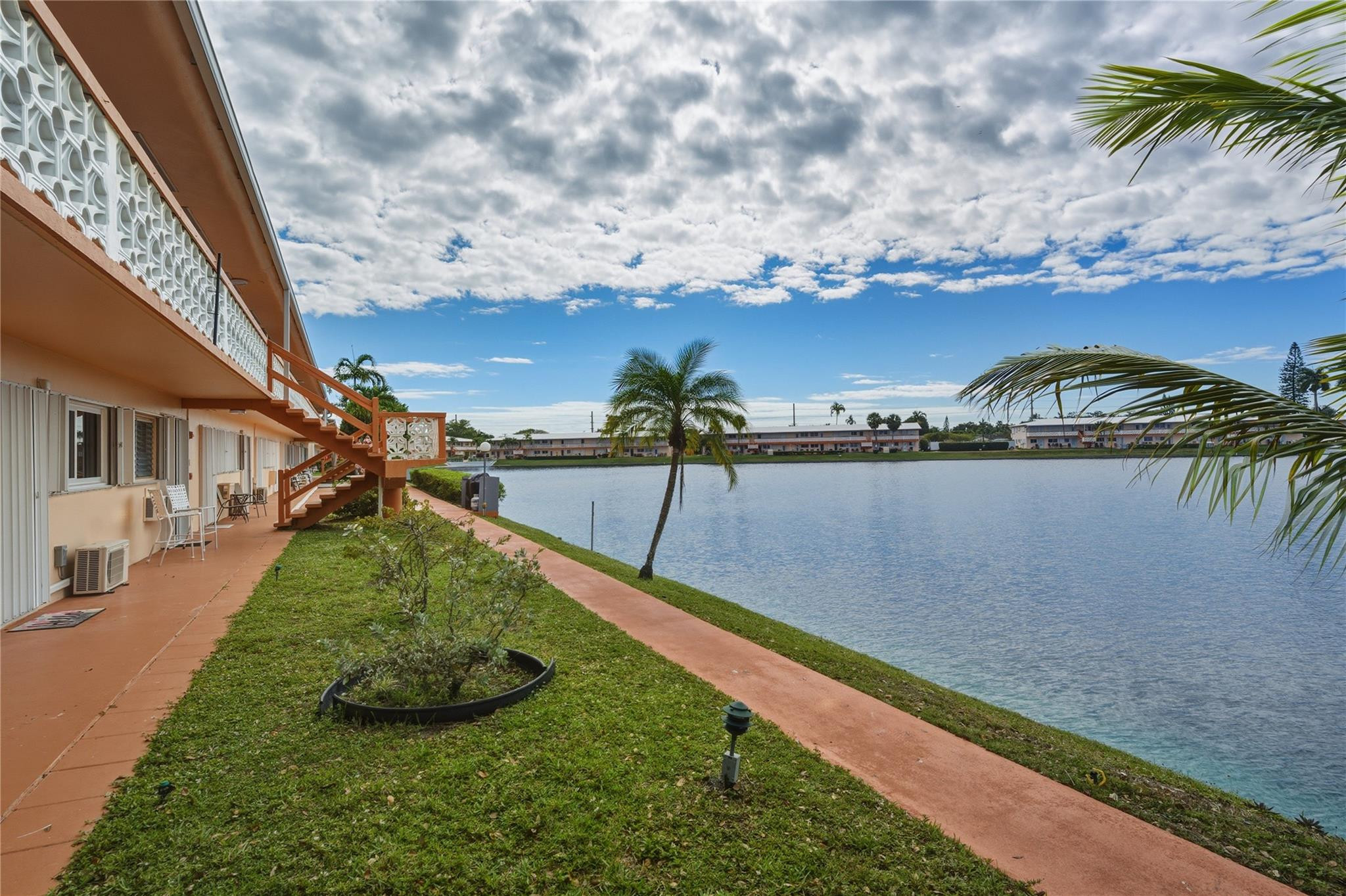 ROLEN LAKE GARDENS - Residential