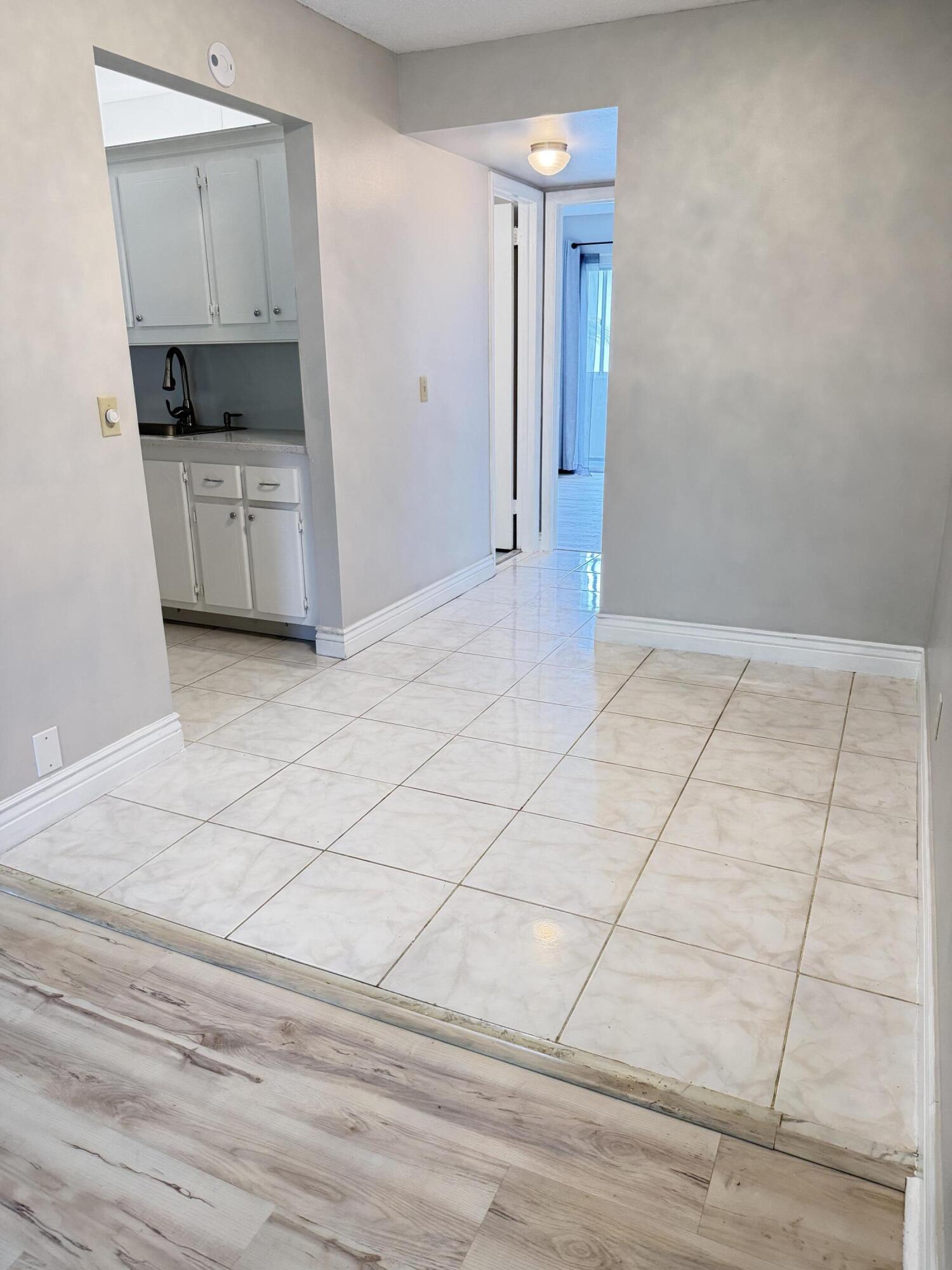 WINDSOR CONDOS - Residential