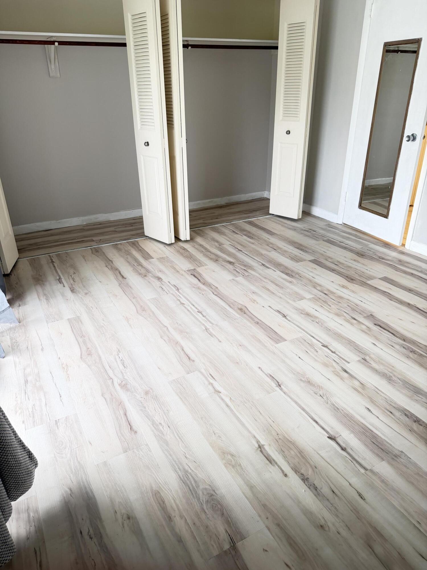 WINDSOR CONDOS - Residential