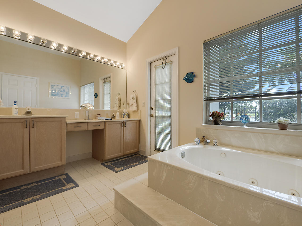 GARDENS HUNT CLUB - Residential