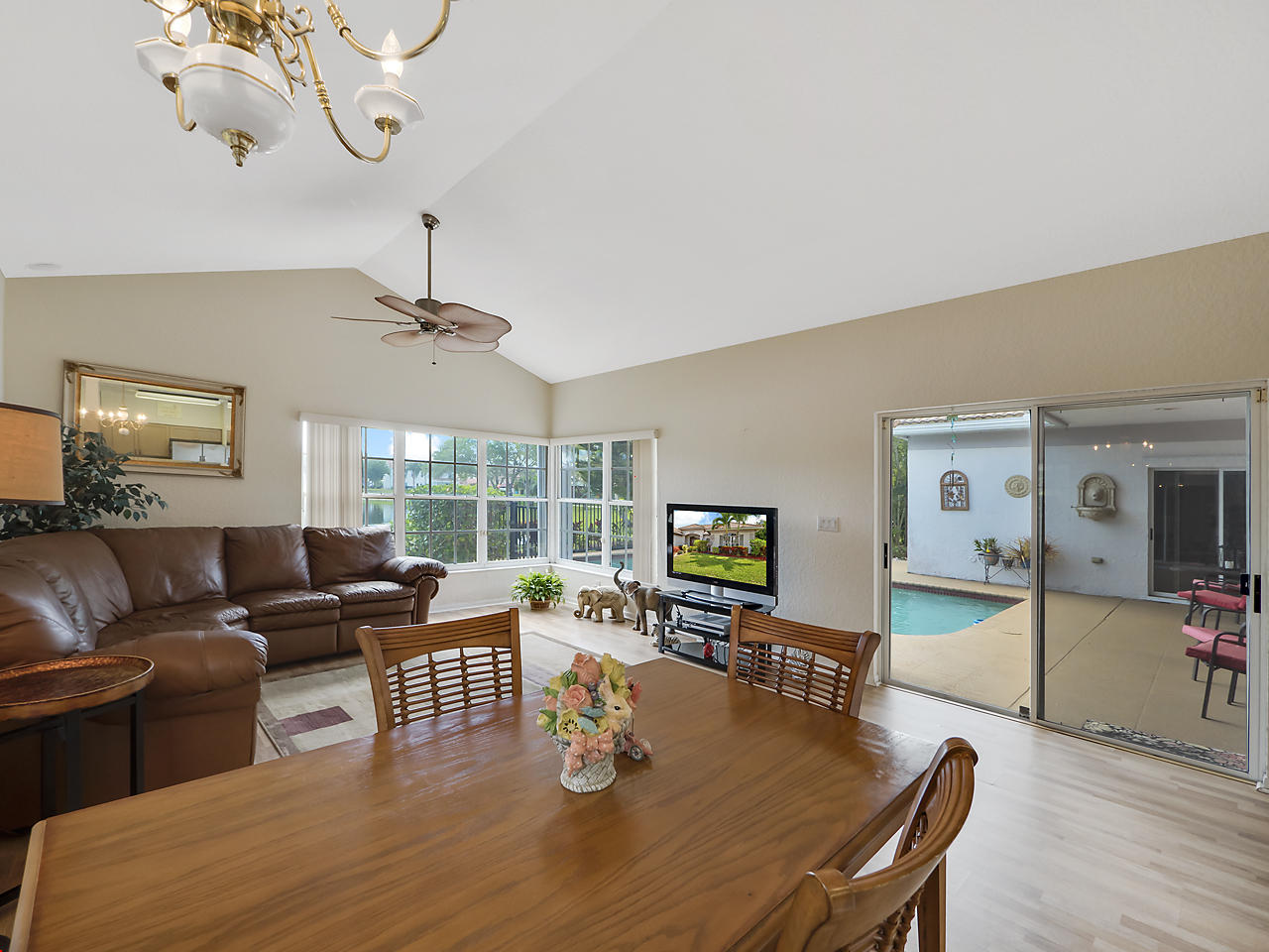 GARDENS HUNT CLUB - Residential