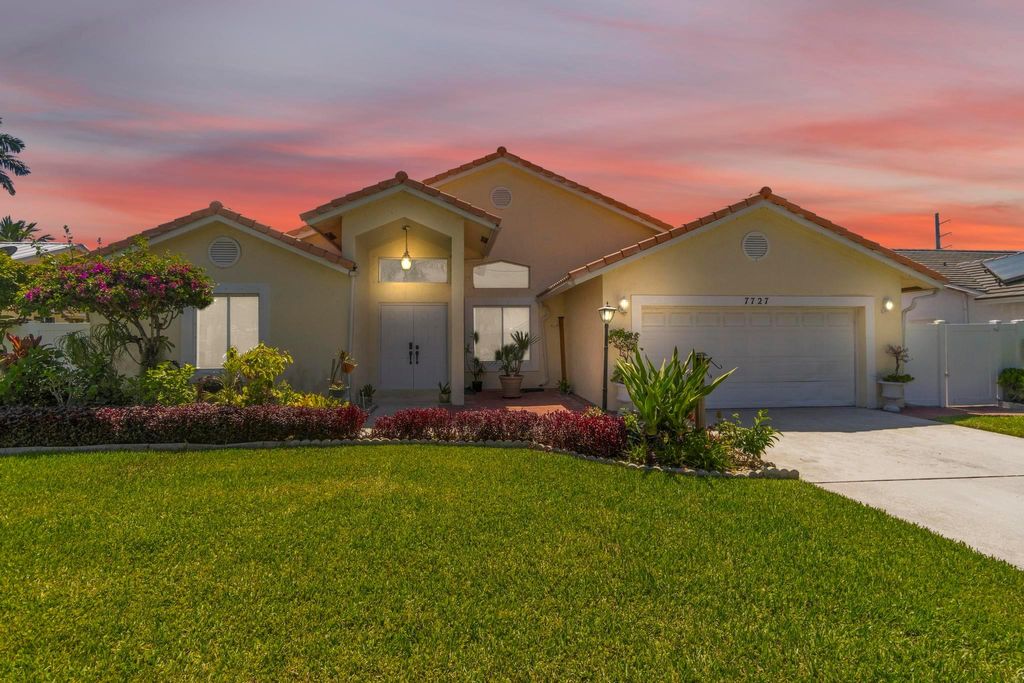 Photo of 7727 Texas Trail, Boca Raton, FL 33487 (MLS # F10509110)