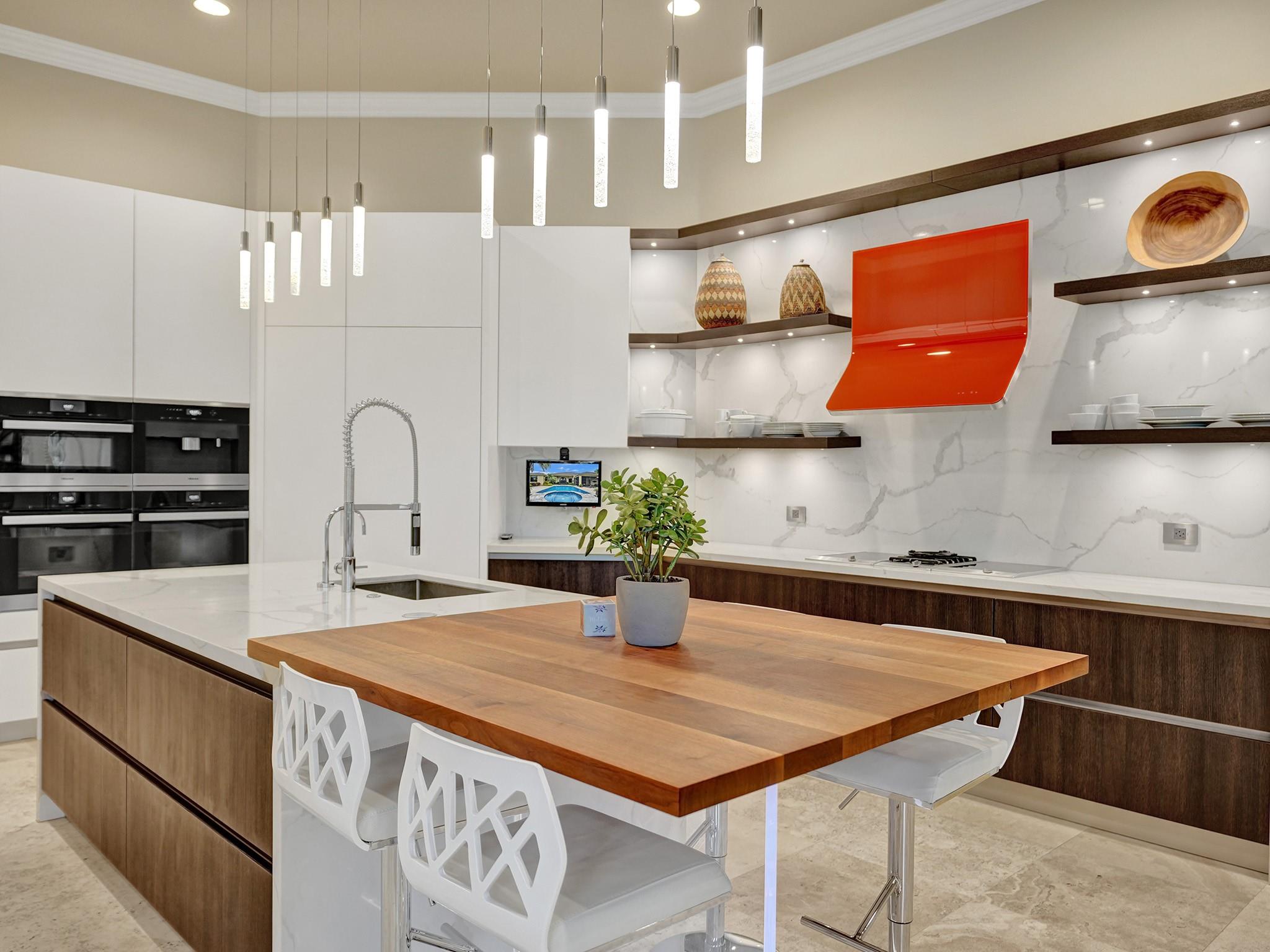 Weston Hills / Riviera - Residential