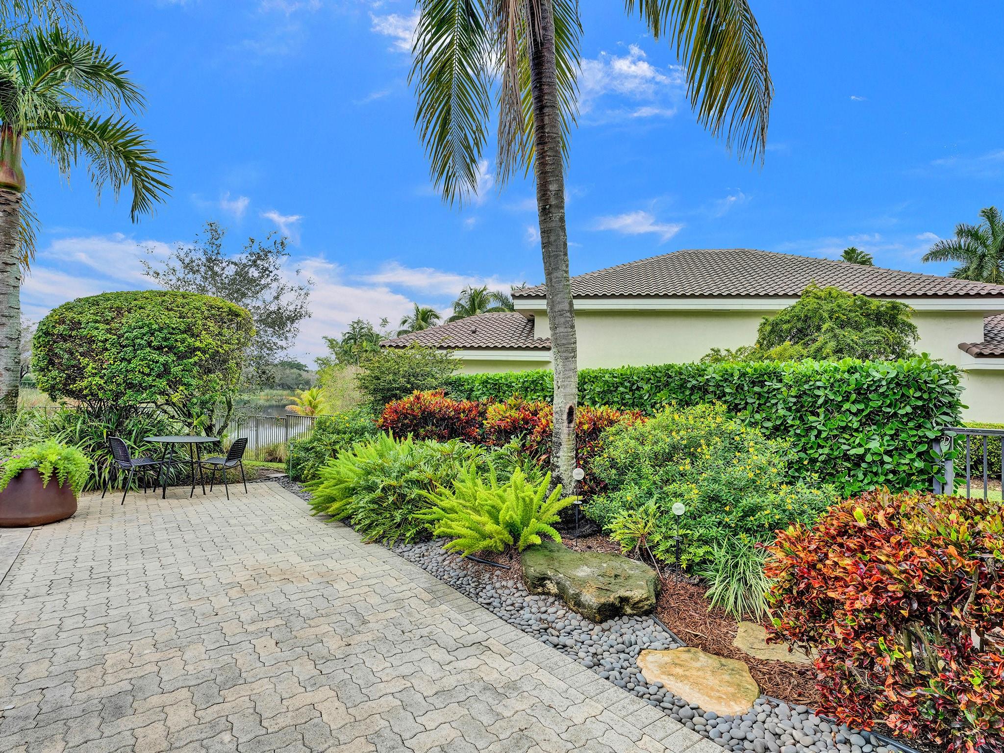 Weston Hills / Riviera - Residential