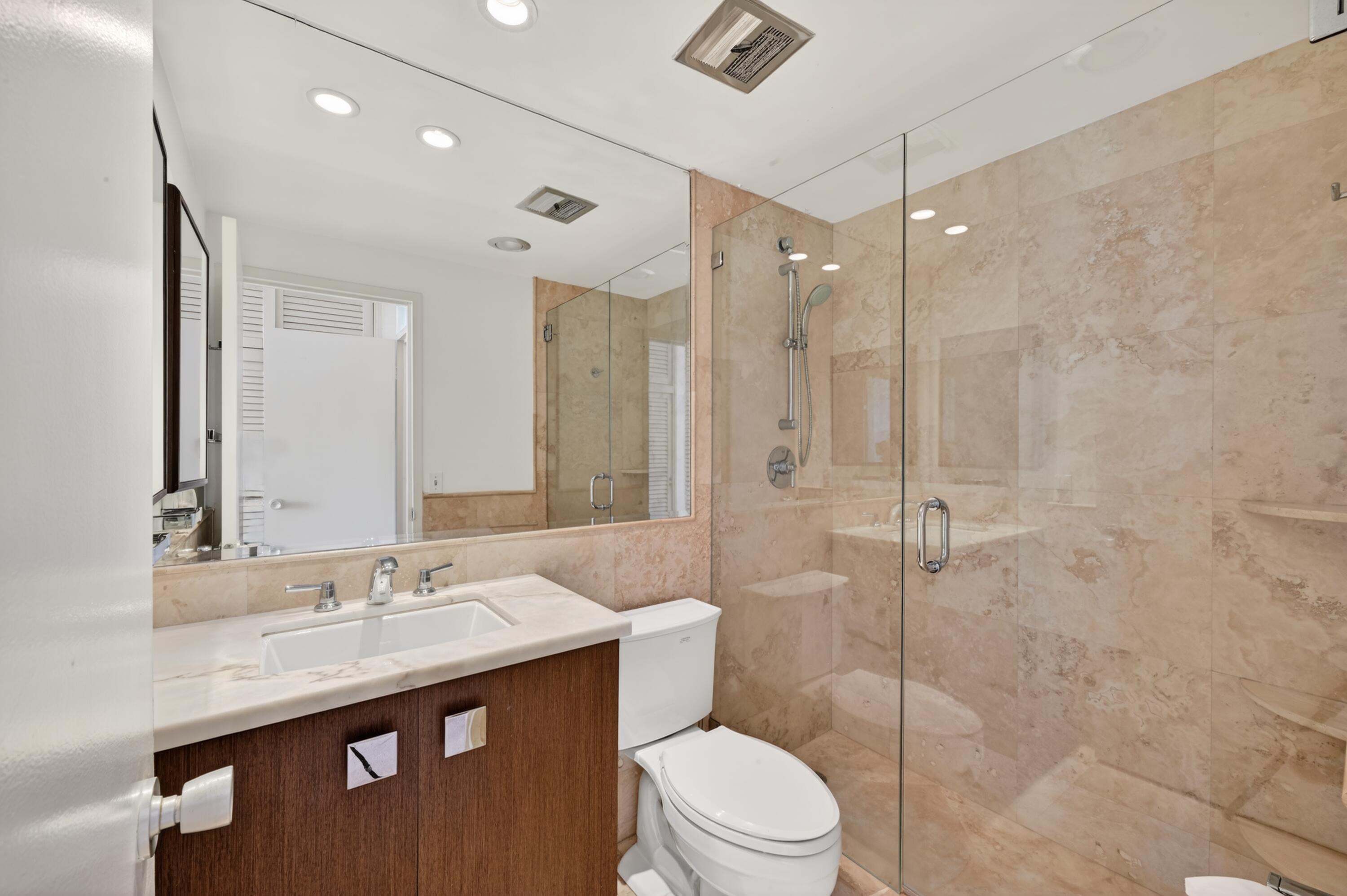 CORAL RIDGE TOWERS EAST CO-OP - Residential