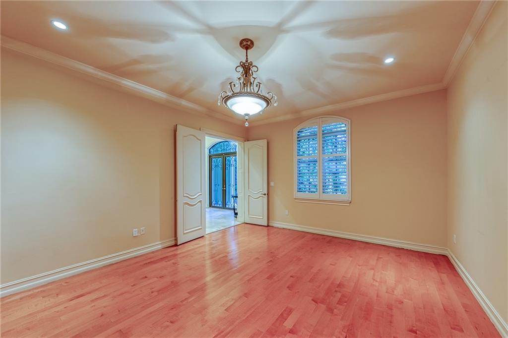 Ponce-Davis Hardee - Residential