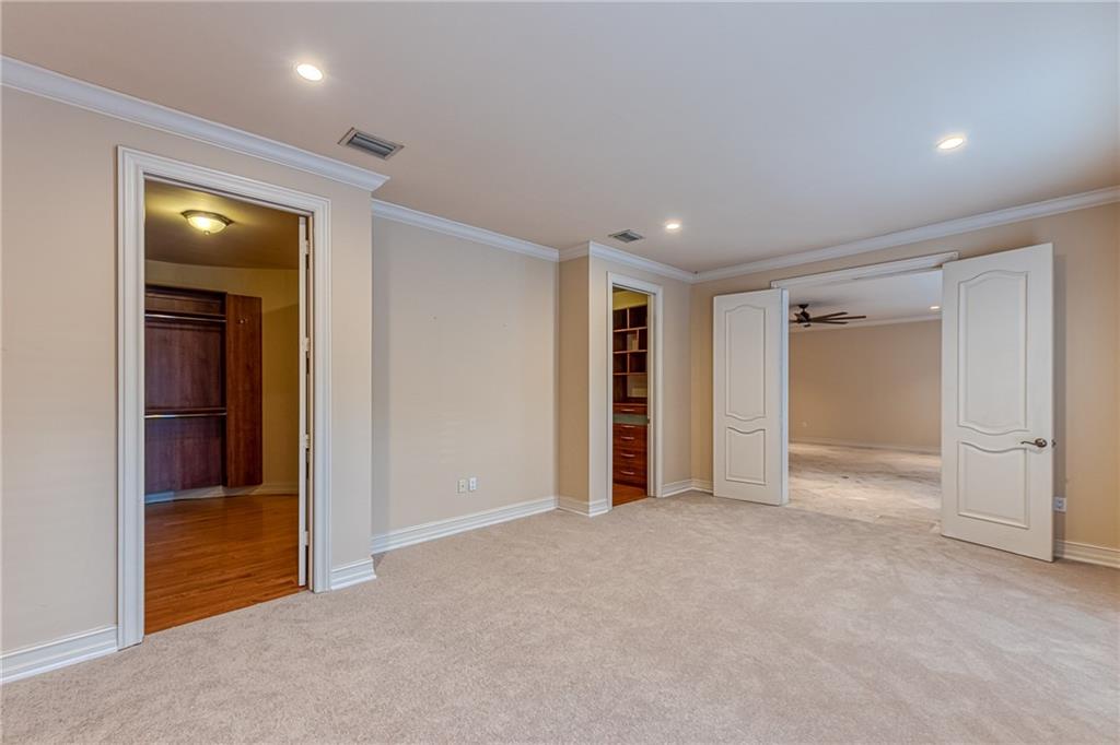 Ponce-Davis Hardee - Residential